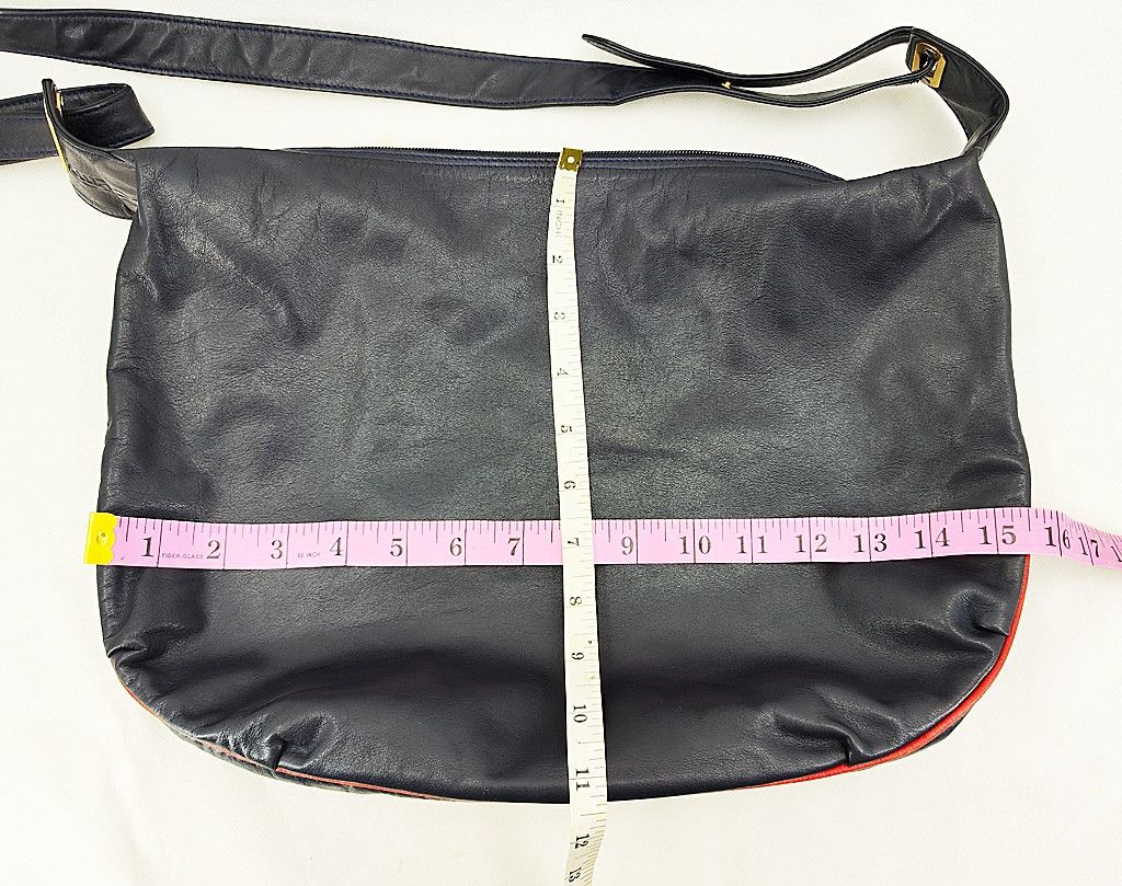 Fendi real vintage FENDI full leather bag with chain pouch Size ONE SIZE - 16 Thumbnail