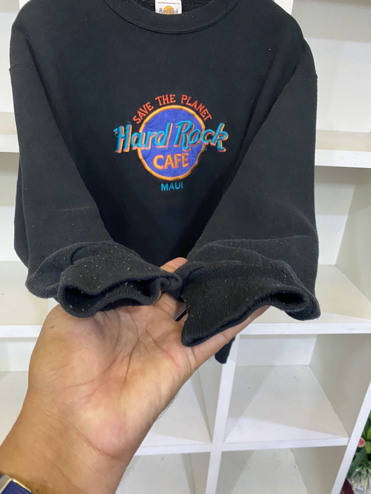 Hard Rock Cafe × Vintage Vintage 90’s Hard Rock Cafe Maui Sweater Size US L / EU 52-54 / 3 - 4 Thumbnail