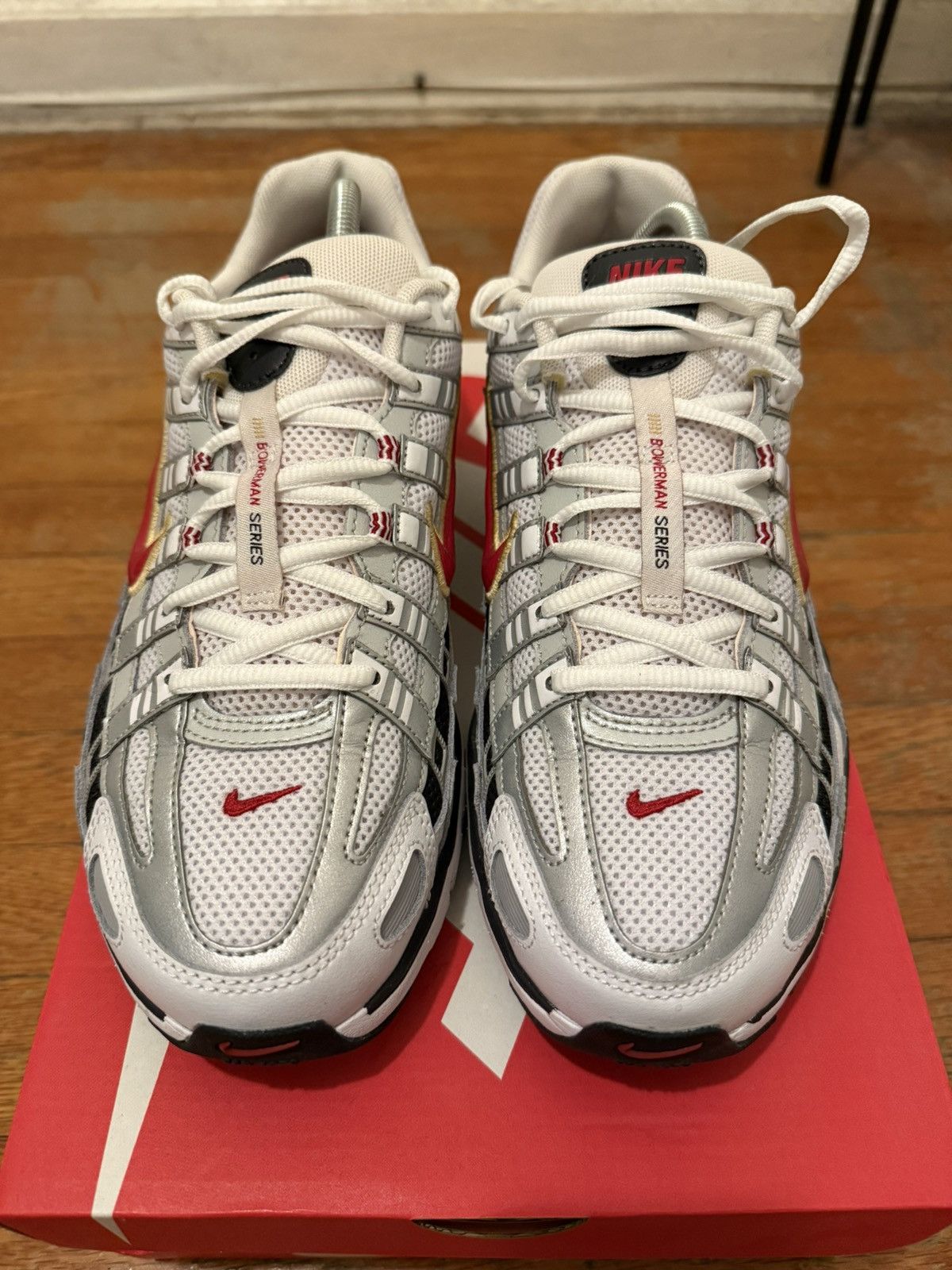 Nike Nike P-6000 Size US 9 / EU 42 - 2 Thumbnail