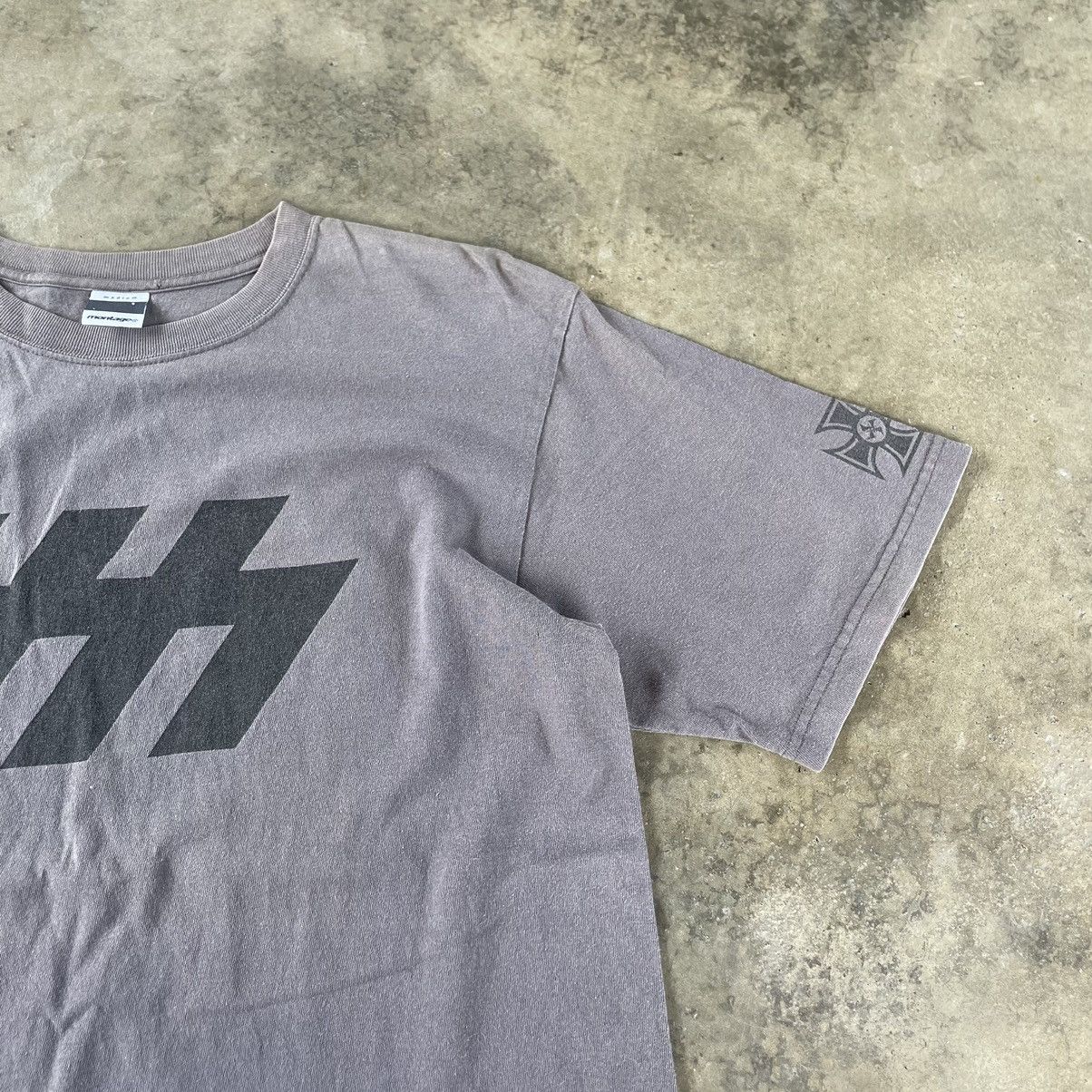 Japanese Brand × Montage × Vintage 🔥🔥🇯🇵Vintage Montage Big Logo Spellout Big Cross Faded Tee Size US M / EU 48-50 / 2 - 6 Thumbnail