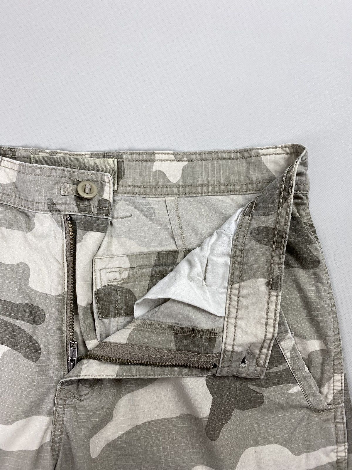 Schott Schott vintage men’s military cargo camo rip stop shorts Size US 32 / EU 48 - 14 Thumbnail