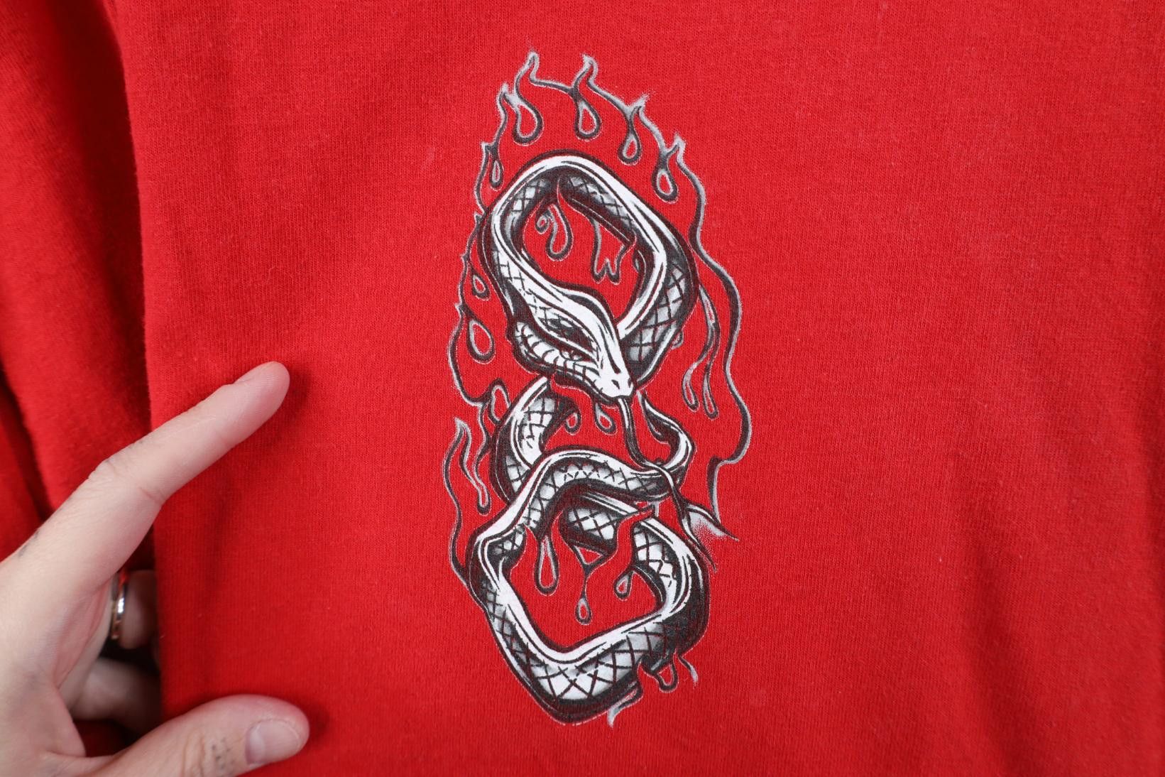Vintage Vintage 90s Y2K Streetwear Snake Fire Long Sleeve T-Shirt Size US XL / EU 56 / 4 - 4 Thumbnail