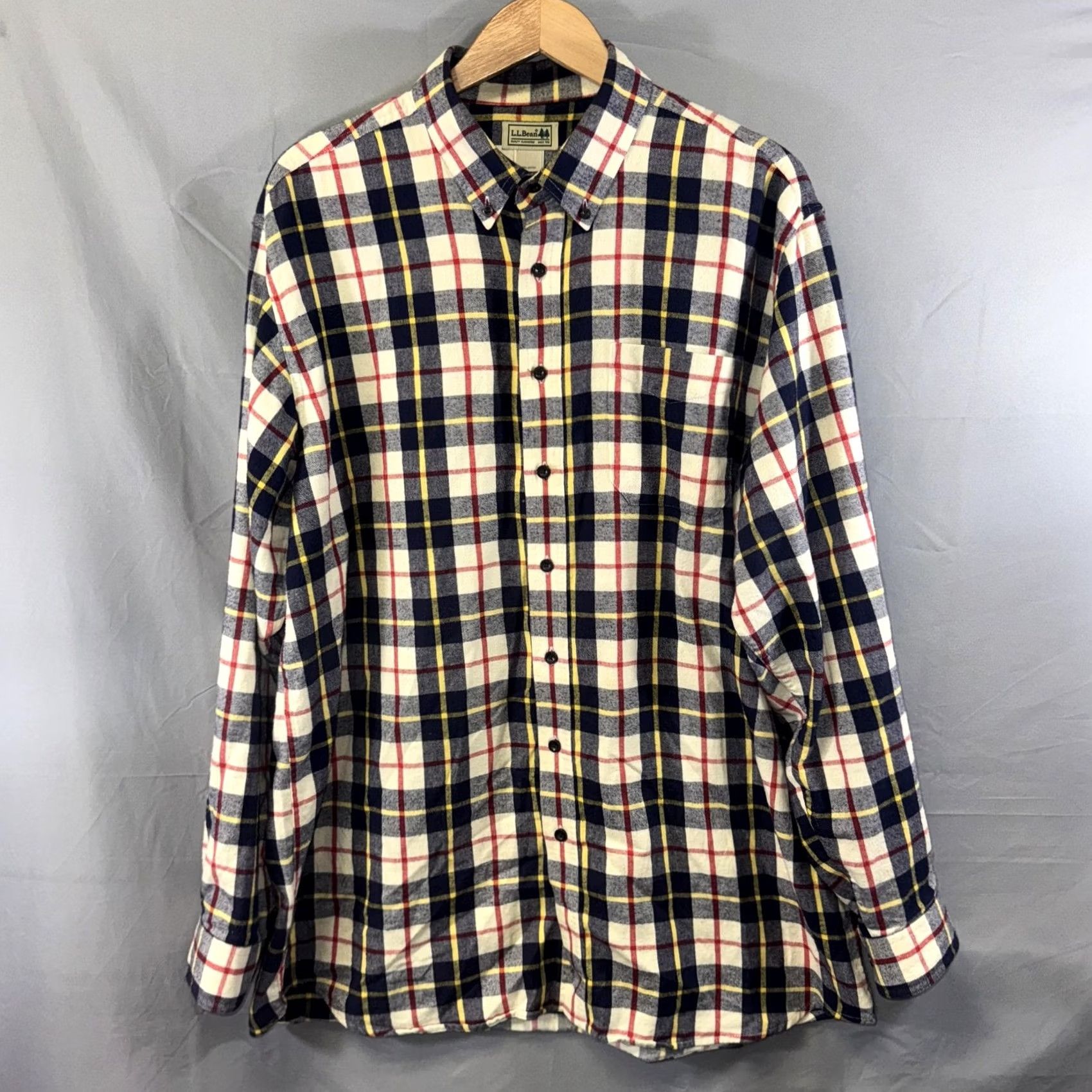 Vintage VINTAGE L.L.Bean Shirt Mens XL Tall Blue Red Plaid Flannel Button Down Collar Pocket XL Tall Mens Size US XL / EU 56 / 4 - 2 Thumbnail