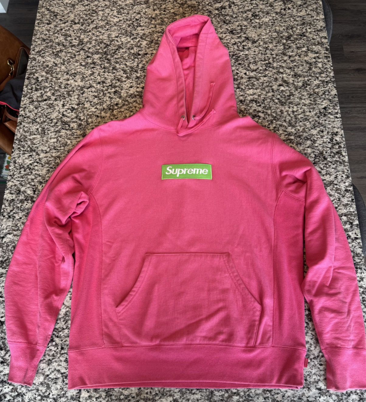 Supreme Supreme FW17 Magenta Box Logo Hoodie Medium | Grailed