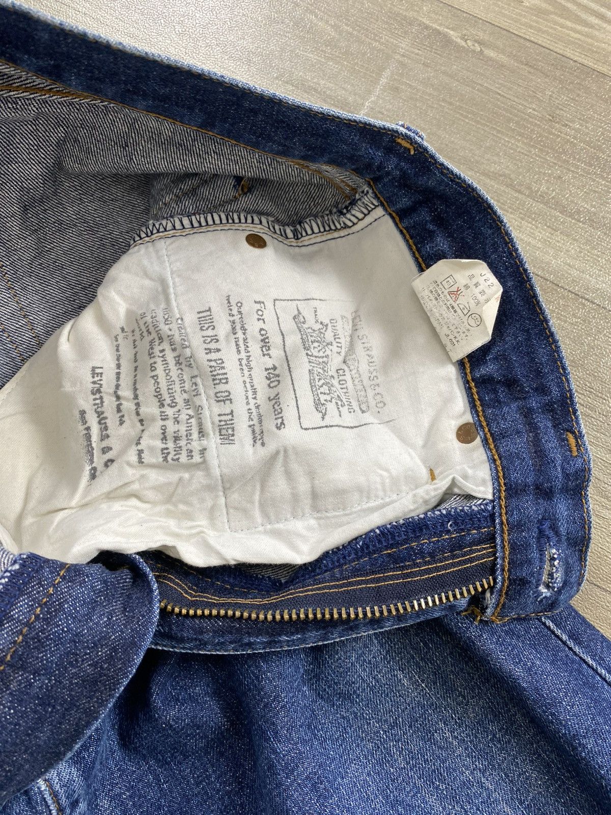 Levi's Vintage Clothing 🇯🇵Vintage Levis 502XX LVC Rindem Selvedge Distressed Jeans Size US 30 / EU 46 - 9 Thumbnail