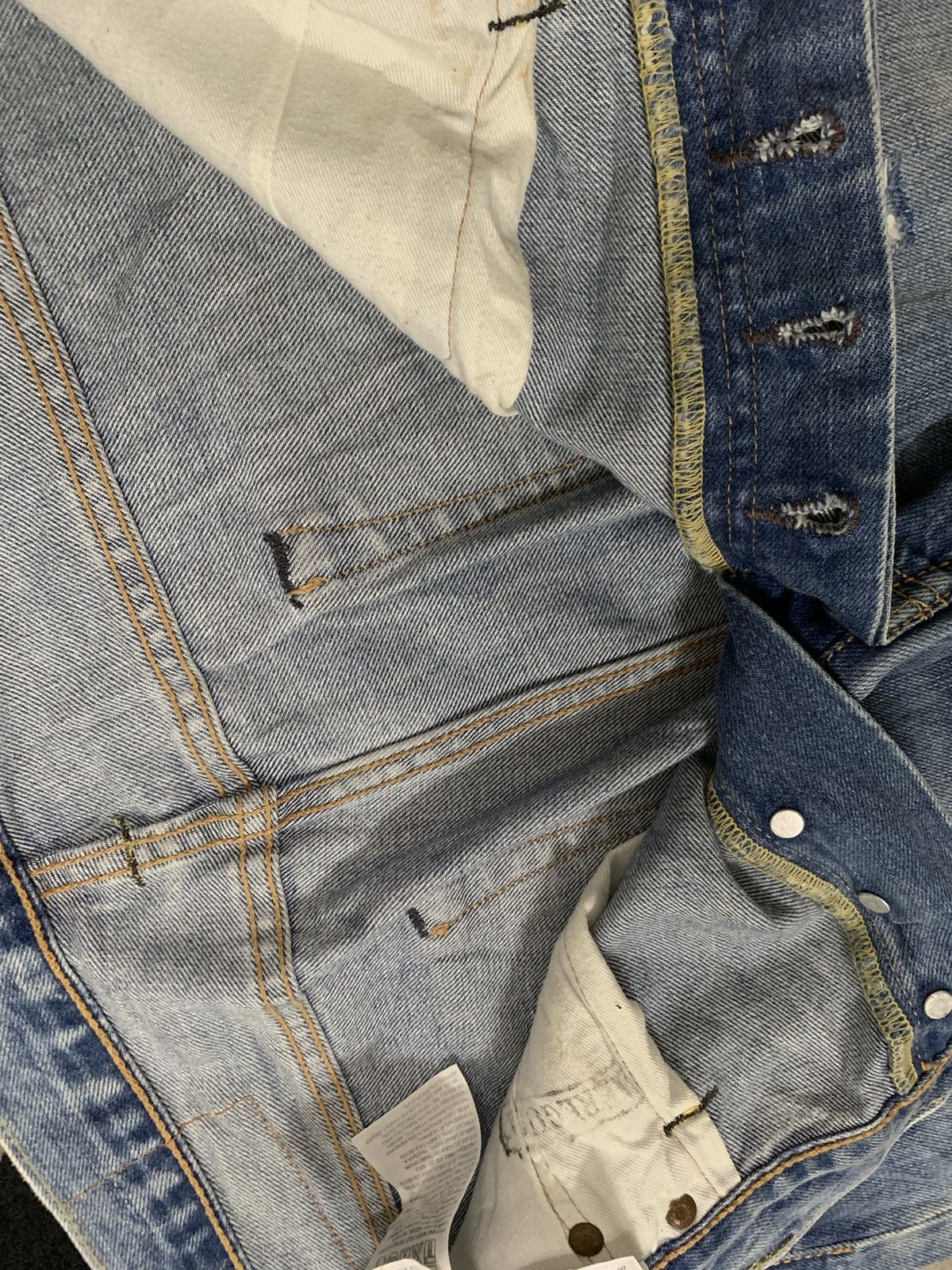 Levi's Vintage Clothing Vintage Y2K Levis 501CT Distressed Grunge Jeans Size 34x30 Size US 34 / EU 50 - 19 Thumbnail