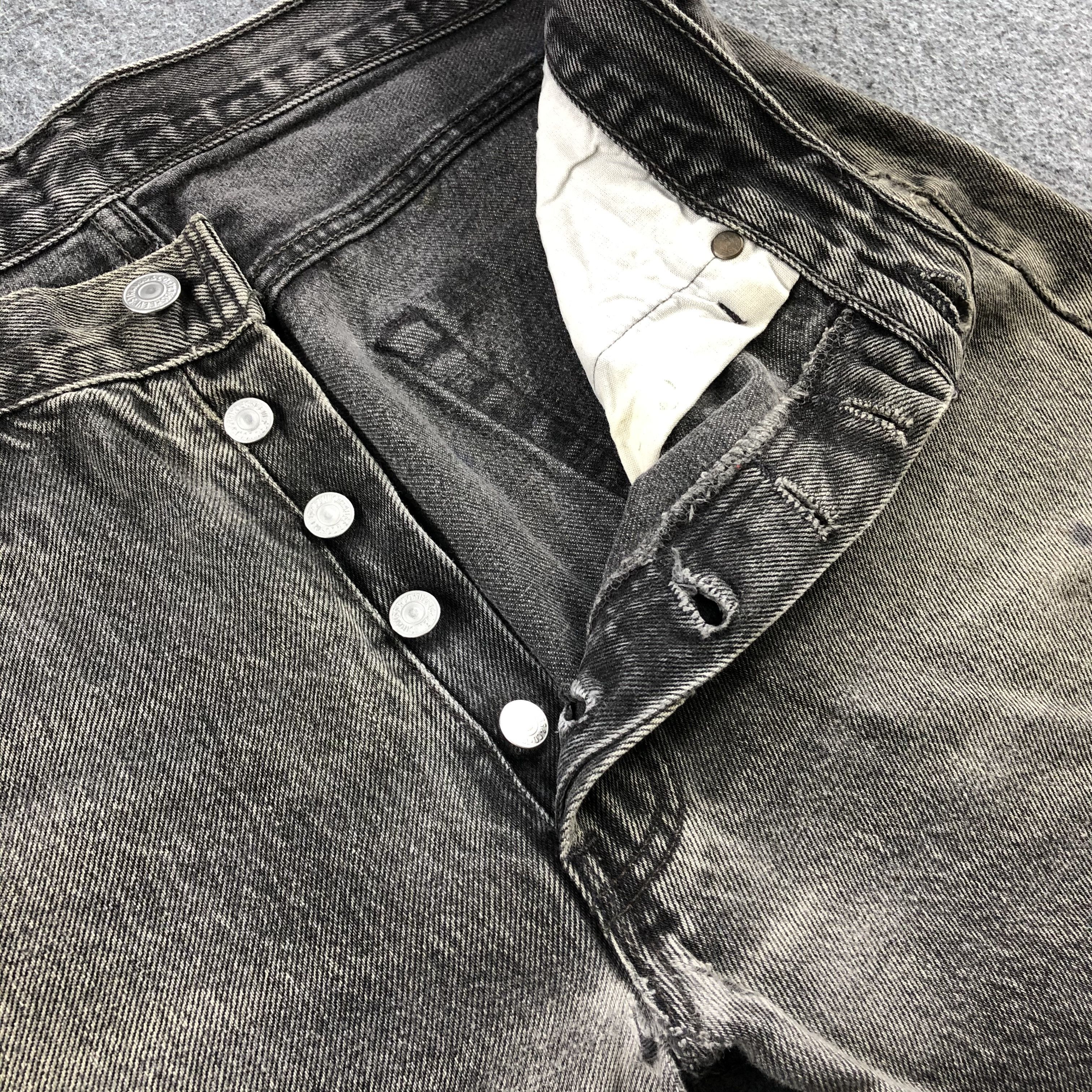 Levi's 90s Vintage Distress Levis 501 Jeans-J1479 Size US 33 - 8 Thumbnail