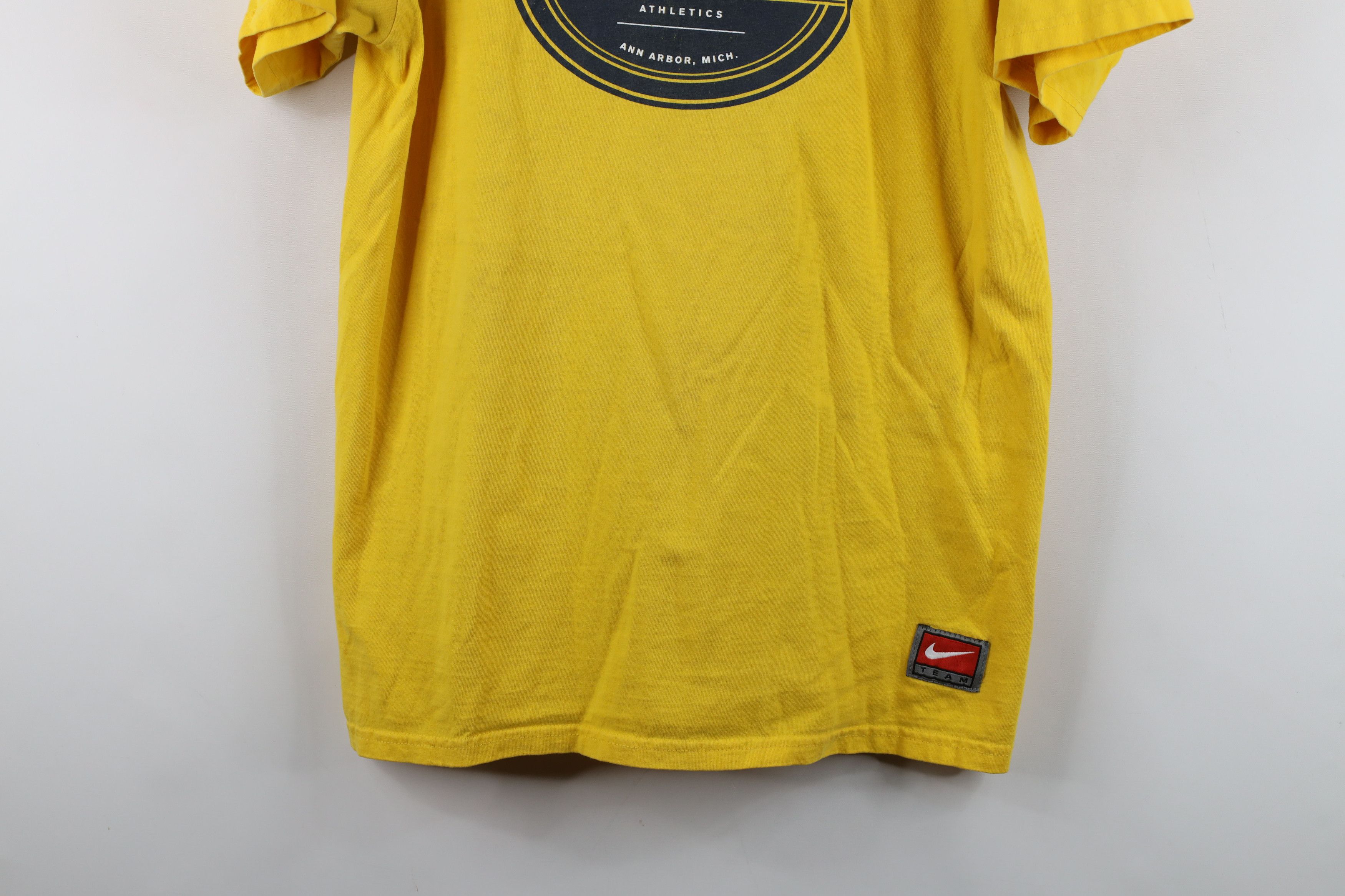 Nike Vintage 90s Nike University of Michigan Athletics T-Shirt Size US M / EU 48-50 / 2 - 3 Thumbnail