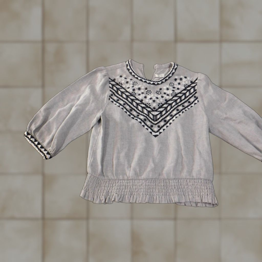 Zara Zara Womens Sweater Small Gray Crew Neck Pullover Raglan Sleeve Embroidered Floral Geometric Knit 2-Color Size S / US 4 / IT 40 - 1 Thumbnail