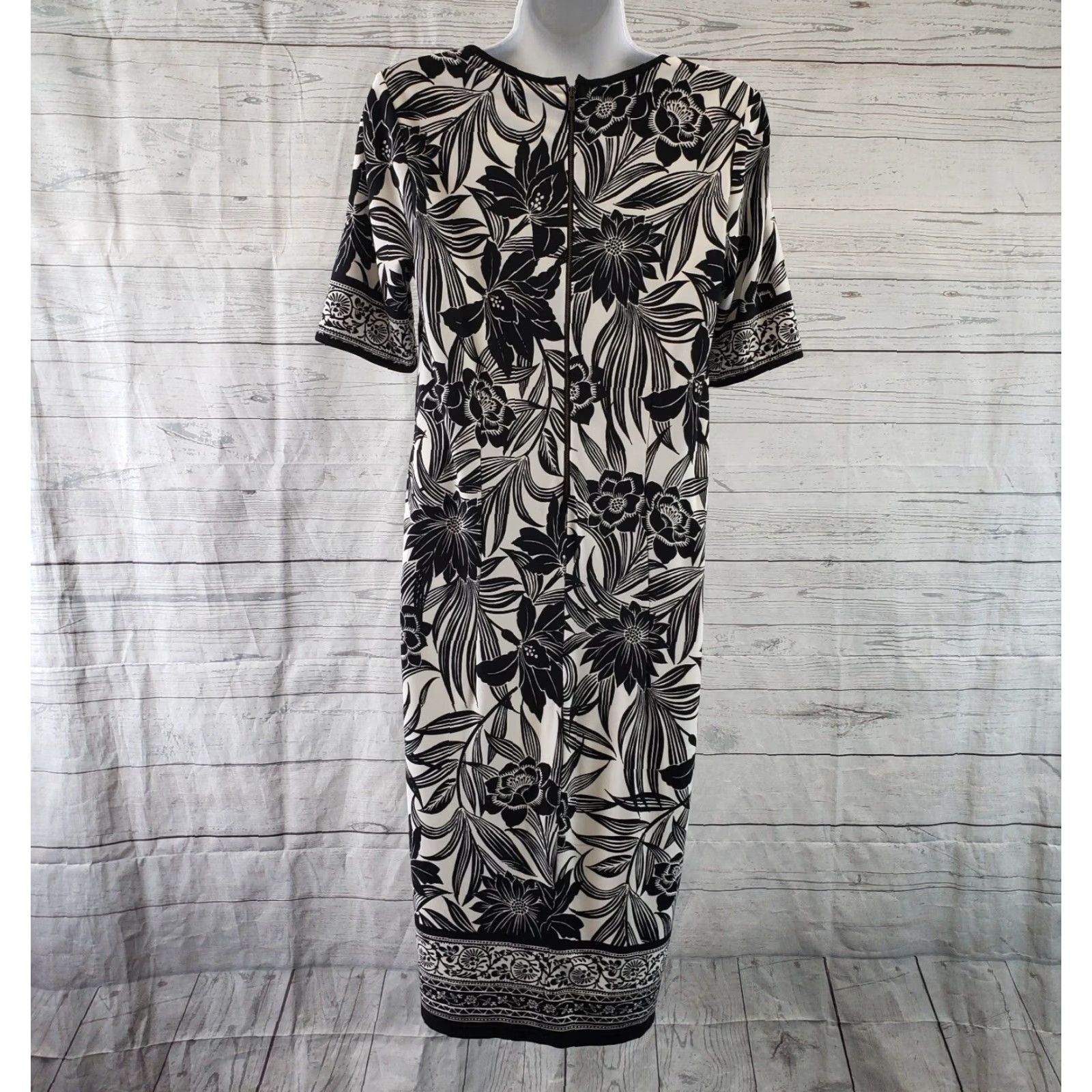 Chico\'s Women\'s Dress S Black Floral Midi Short Sleeve Shift 40\" Length