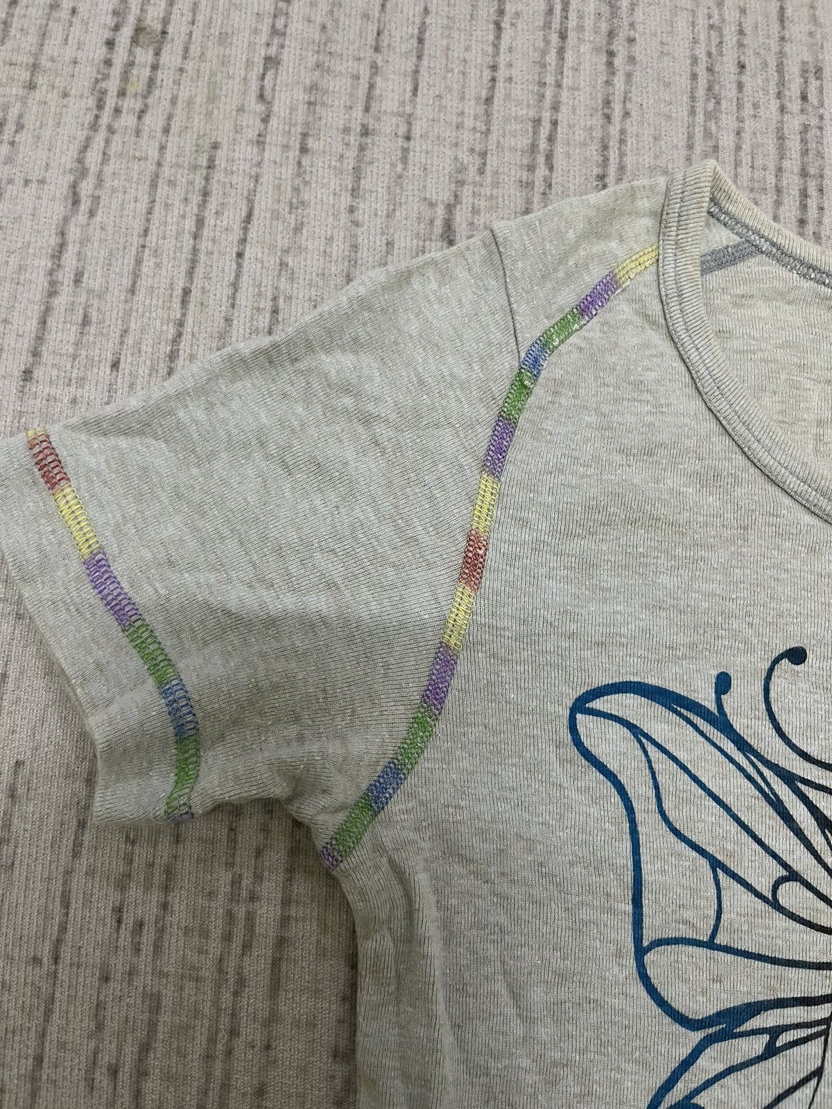 Hysteric Glamour × Japanese Brand × Vintage Vintage 90s hysteric glamour rainbow tshirt Size ONE SIZE - 3 Thumbnail