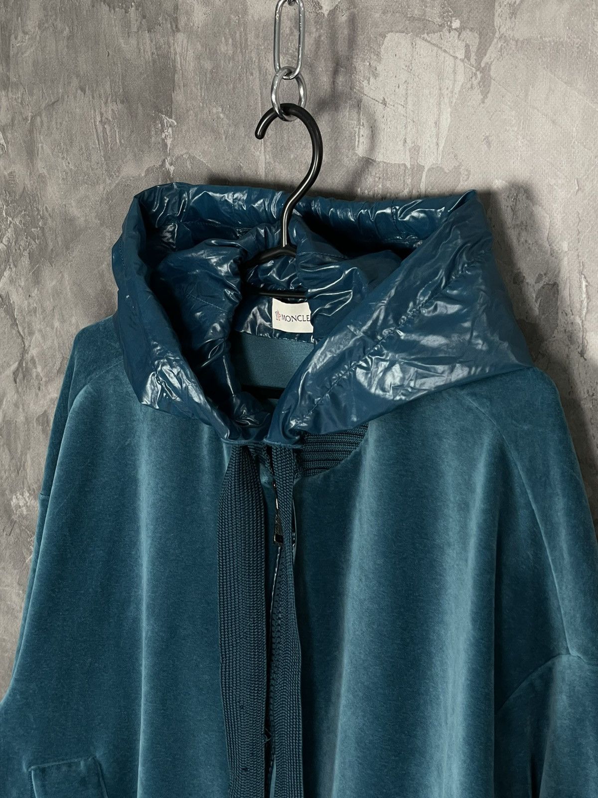 Moncler Moncler Luxury Velour Glamour Zip-Up Hoodie Size XS / US 0-2 / IT 36-38 - 8 Thumbnail