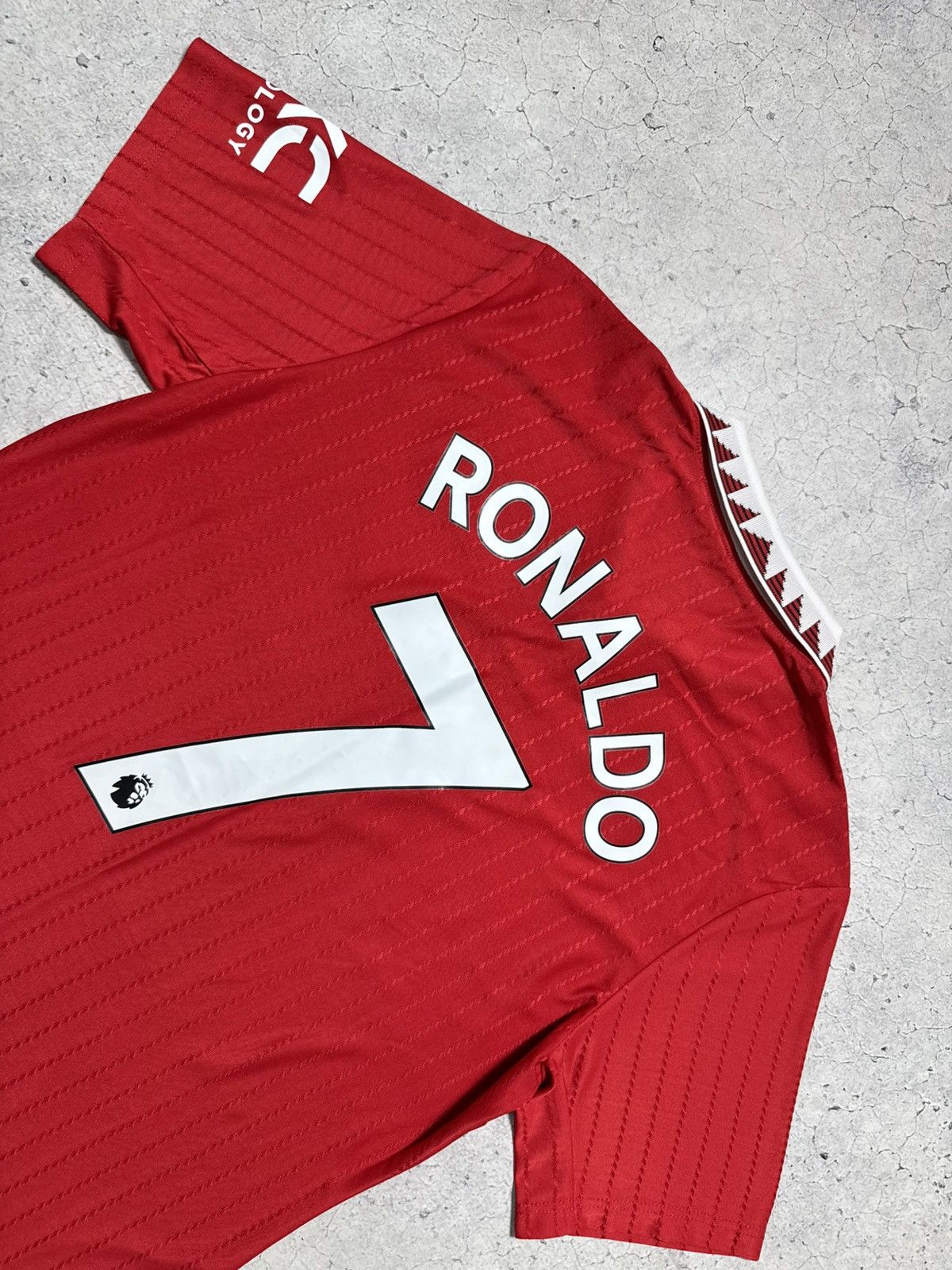 Adidas Adidas FC Manchester United Cristiano Ronaldo #7 Jersey Size US S / EU 44-46 / 1 - 13 Thumbnail