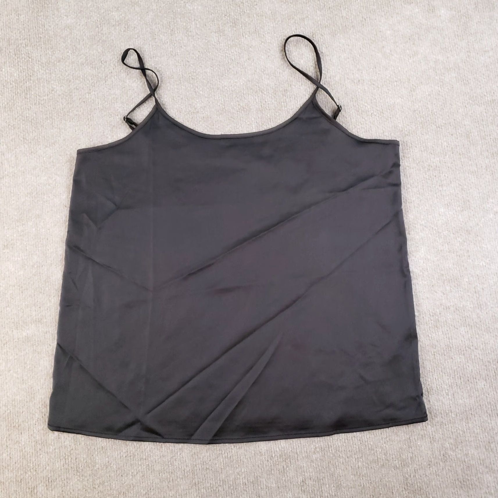 J.McLaughlin J. McLaughlin Camisole Tank Medium Black Satin Basic Classic Stretch Women Size M / US 6-8 / IT 42-44 - 2 Thumbnail