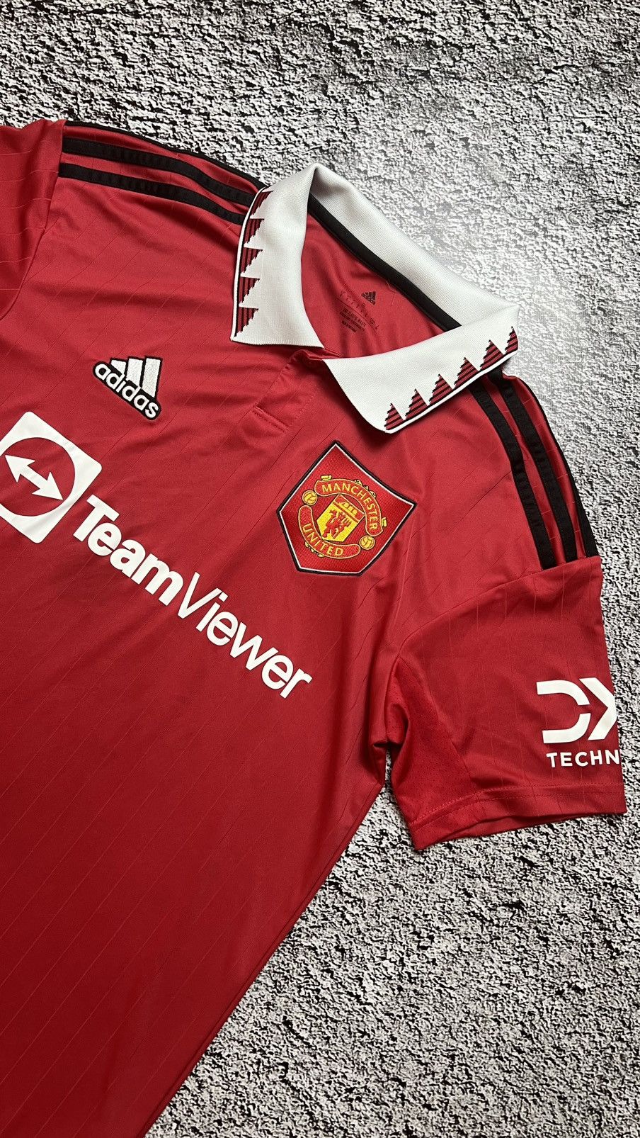 Adidas 2022-2023 Manchester united adidas jersey Size US S / EU 44-46 / 1 - 1 Thumbnail
