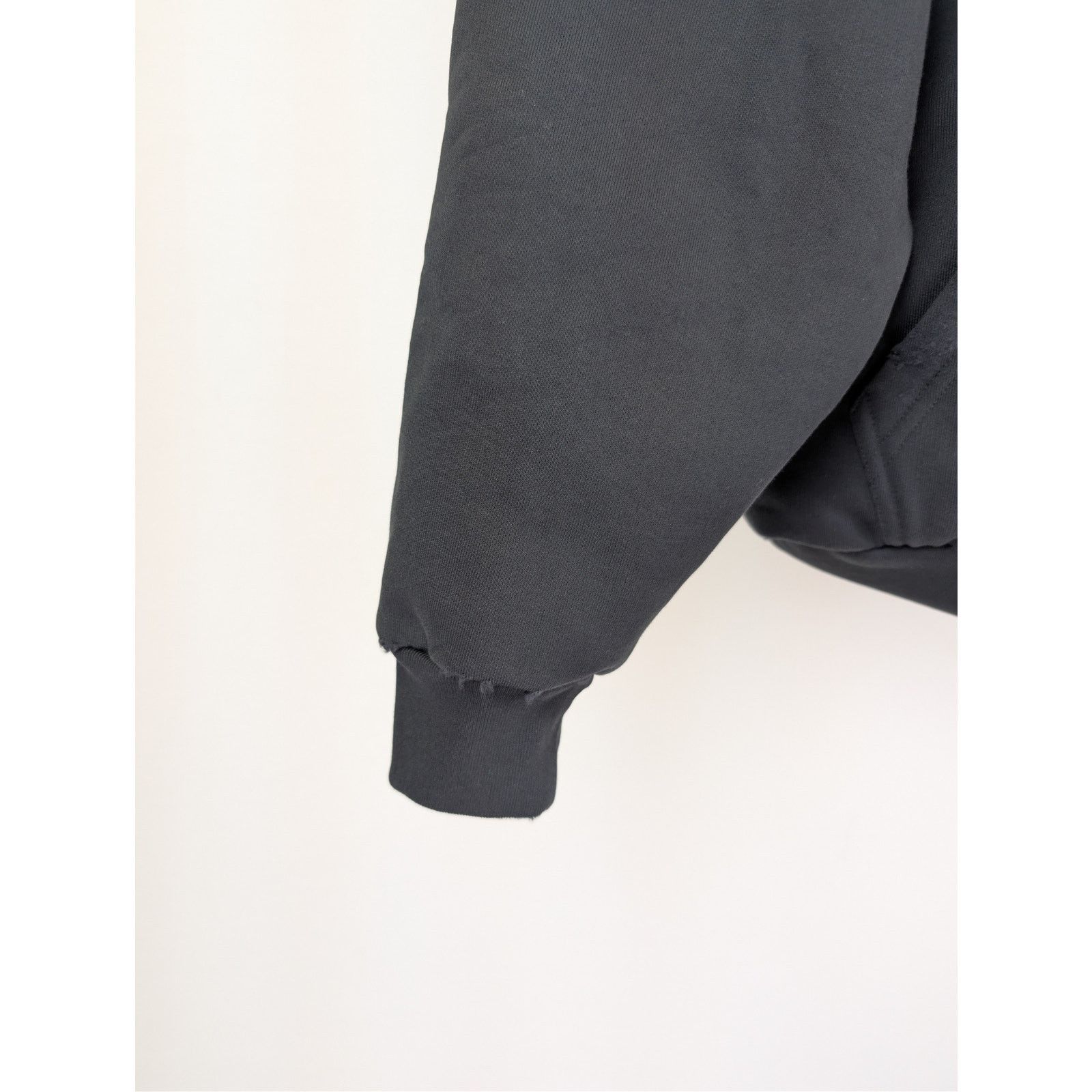 Balenciaga o1rshd1 Size: OS / Hoodie Bag in Black Size ONE SIZE - 6 Thumbnail