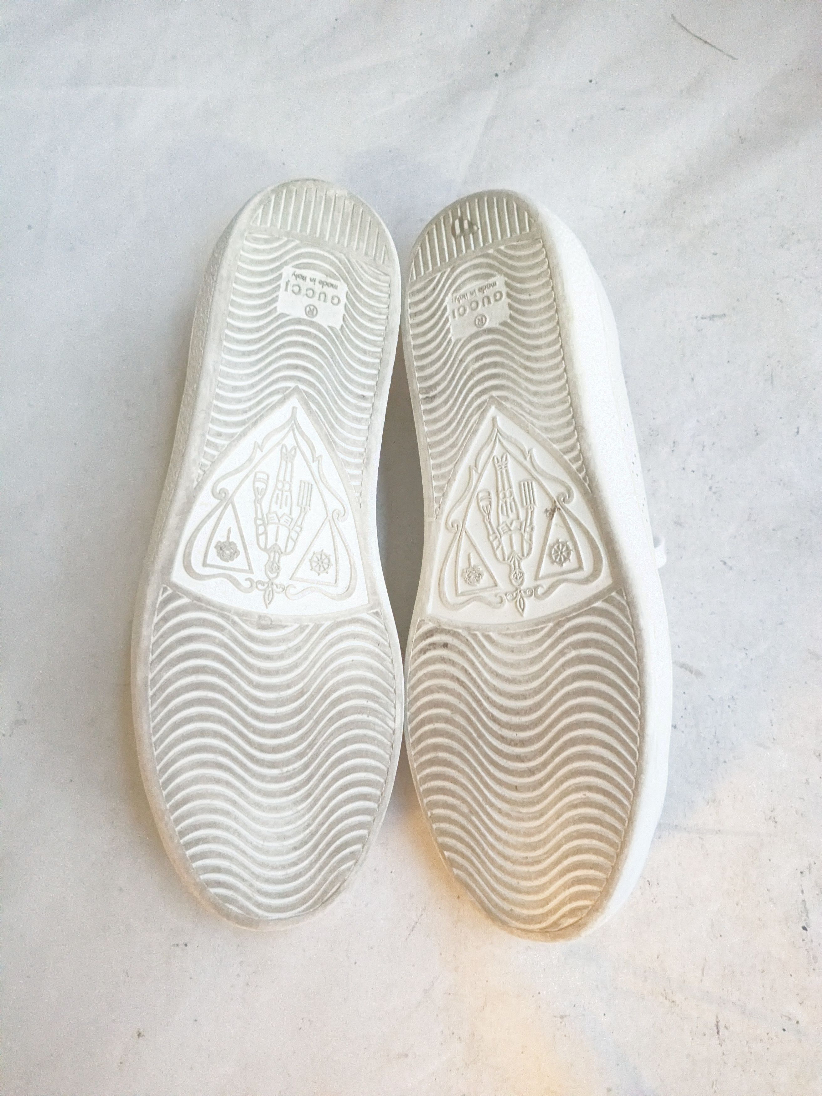 Gucci Women's Gucci Ace Sneakers White Interlocking G 7.5 37.5 Size US 7.5 / IT 37.5 - 14 Thumbnail