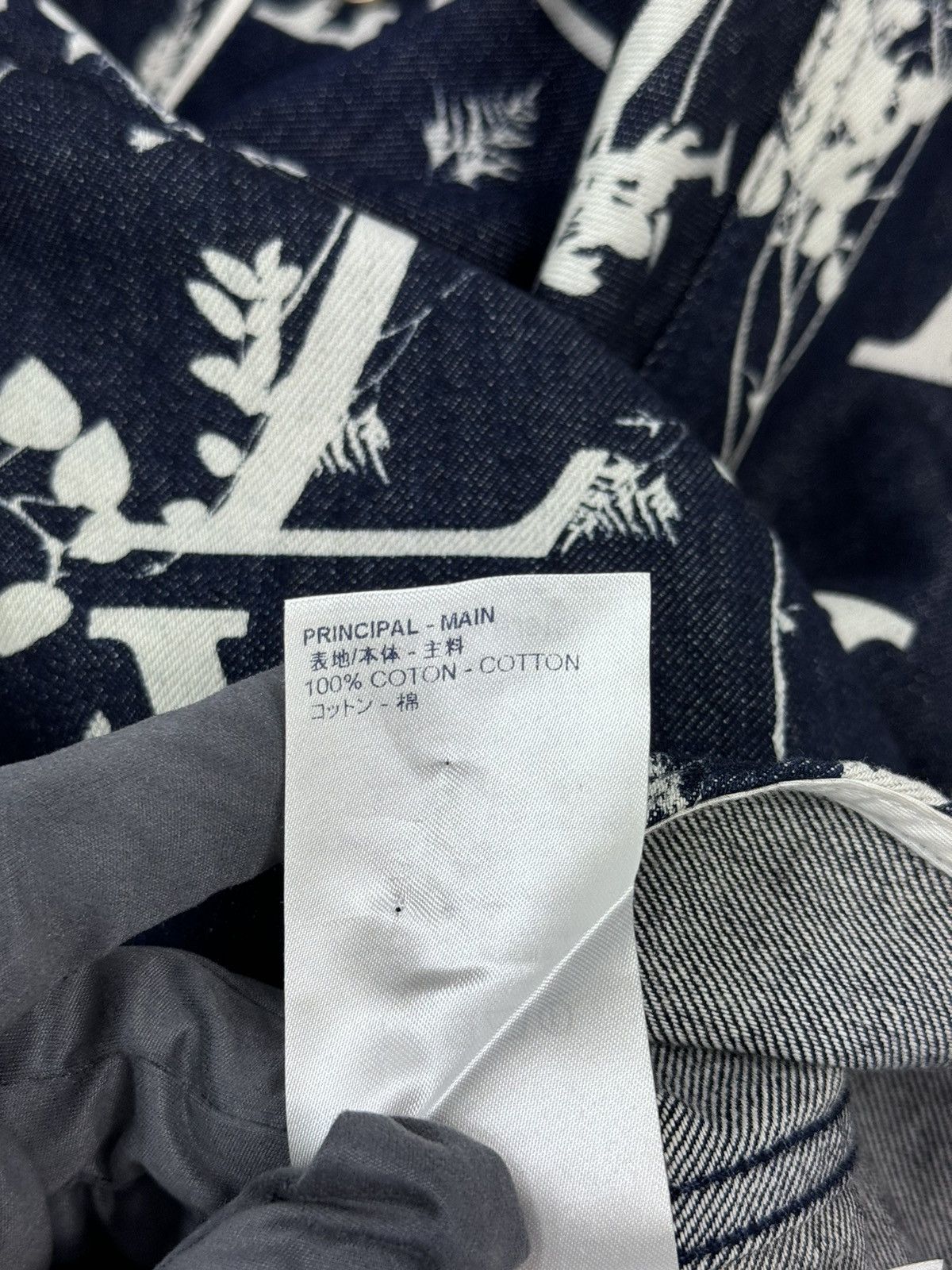 Louis Vuitton MONOGRAM FLOWER PRINT DENIM SHIRT Size US XXL / EU 58 / 5 - 6 Thumbnail