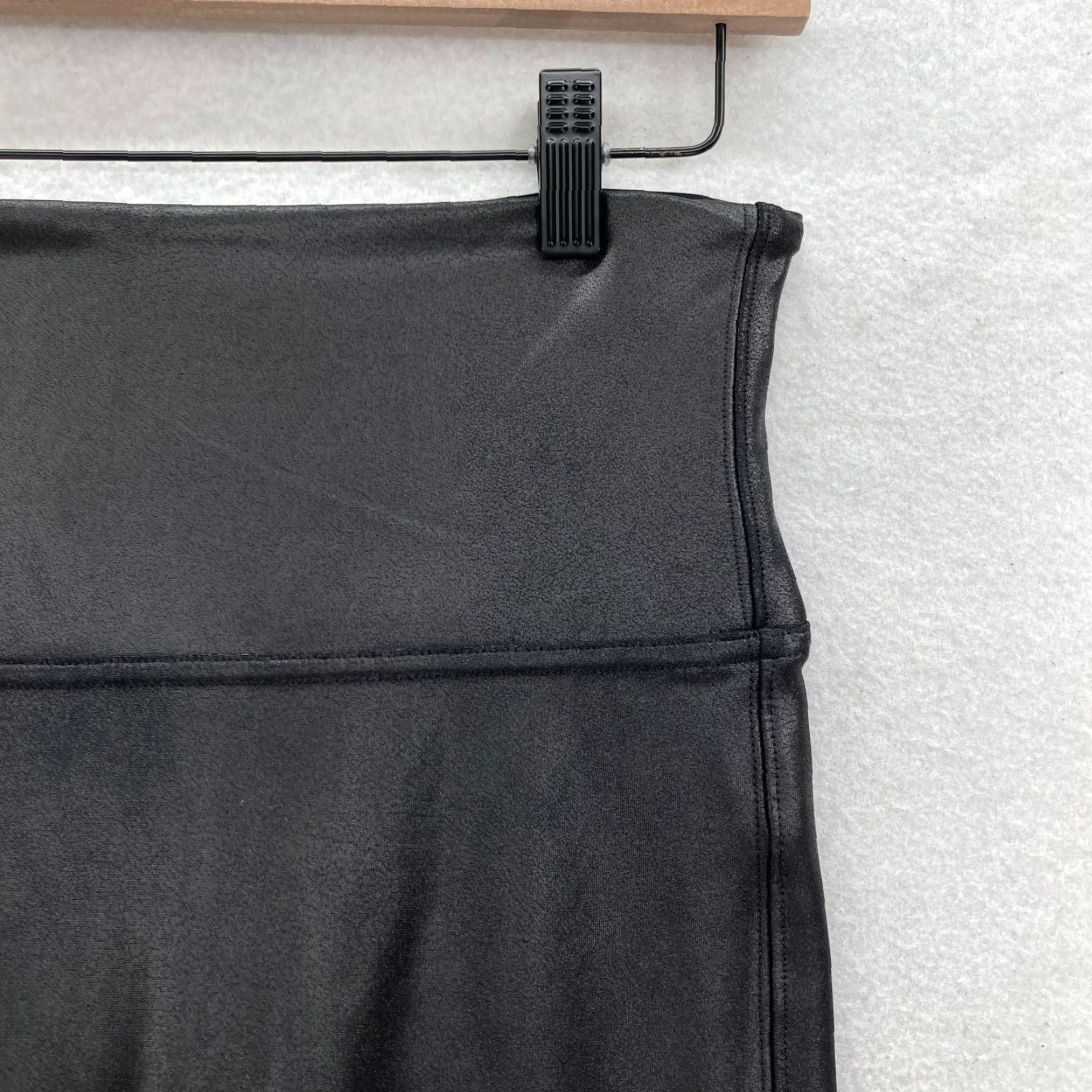 Spanx Spanx Leggings Women's Large Black Faux Leather Pull On Skinny Ankle Shimmer Size 26" / US 2 / IT 38 - 3 Thumbnail