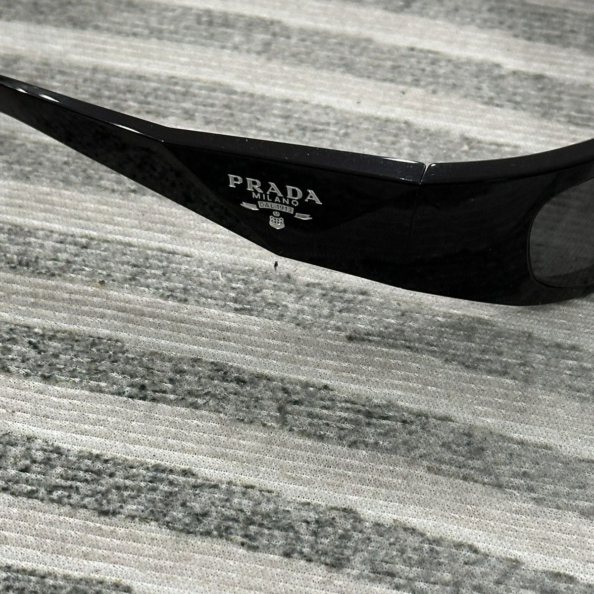 Prada PRADA 0PR A19S 1AB5S0 SUNGLASSES Size ONE SIZE - 7 Thumbnail