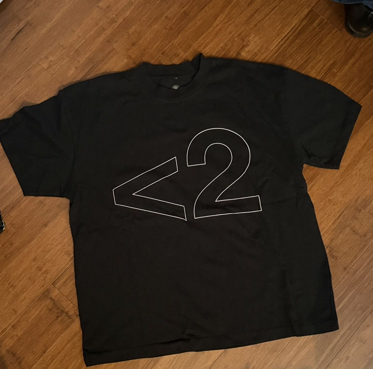 2hollis chaos merch