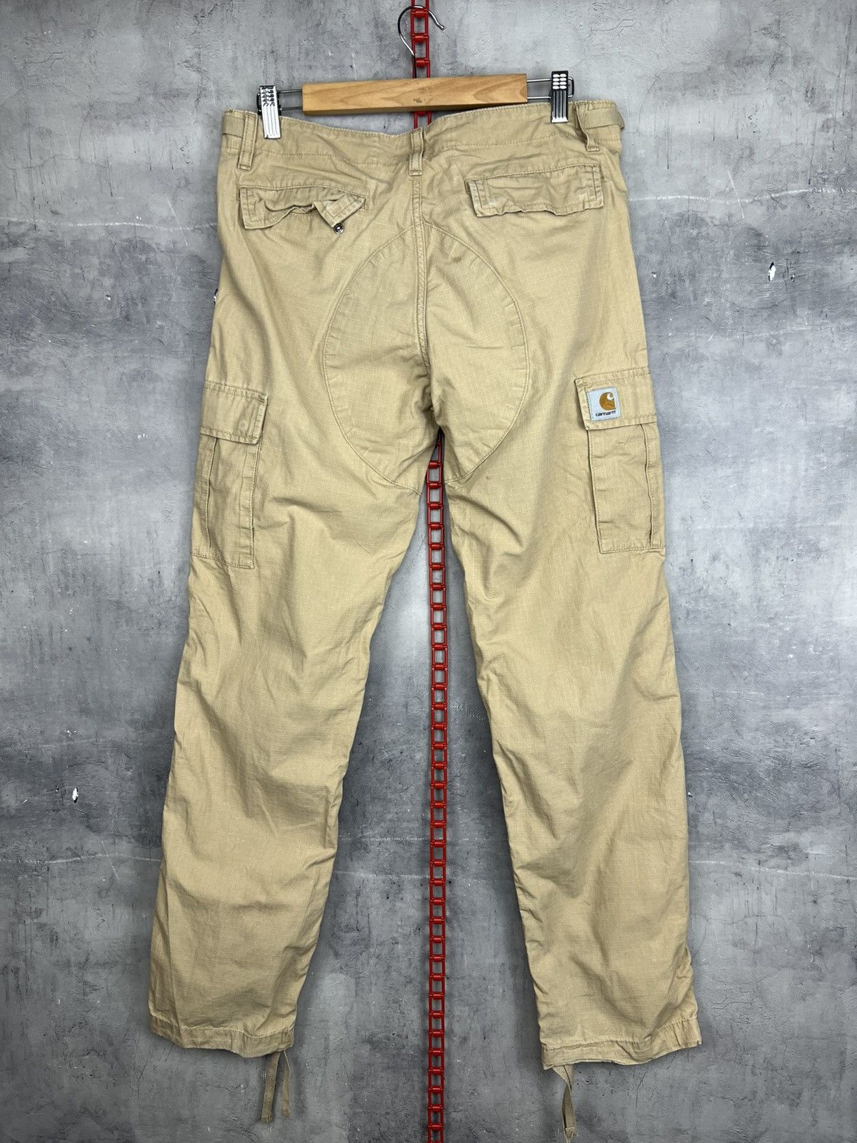 Carhartt vintage carhartt cargo pants beige size 30 X 32 Size US 30 / EU 46 - 1 Thumbnail