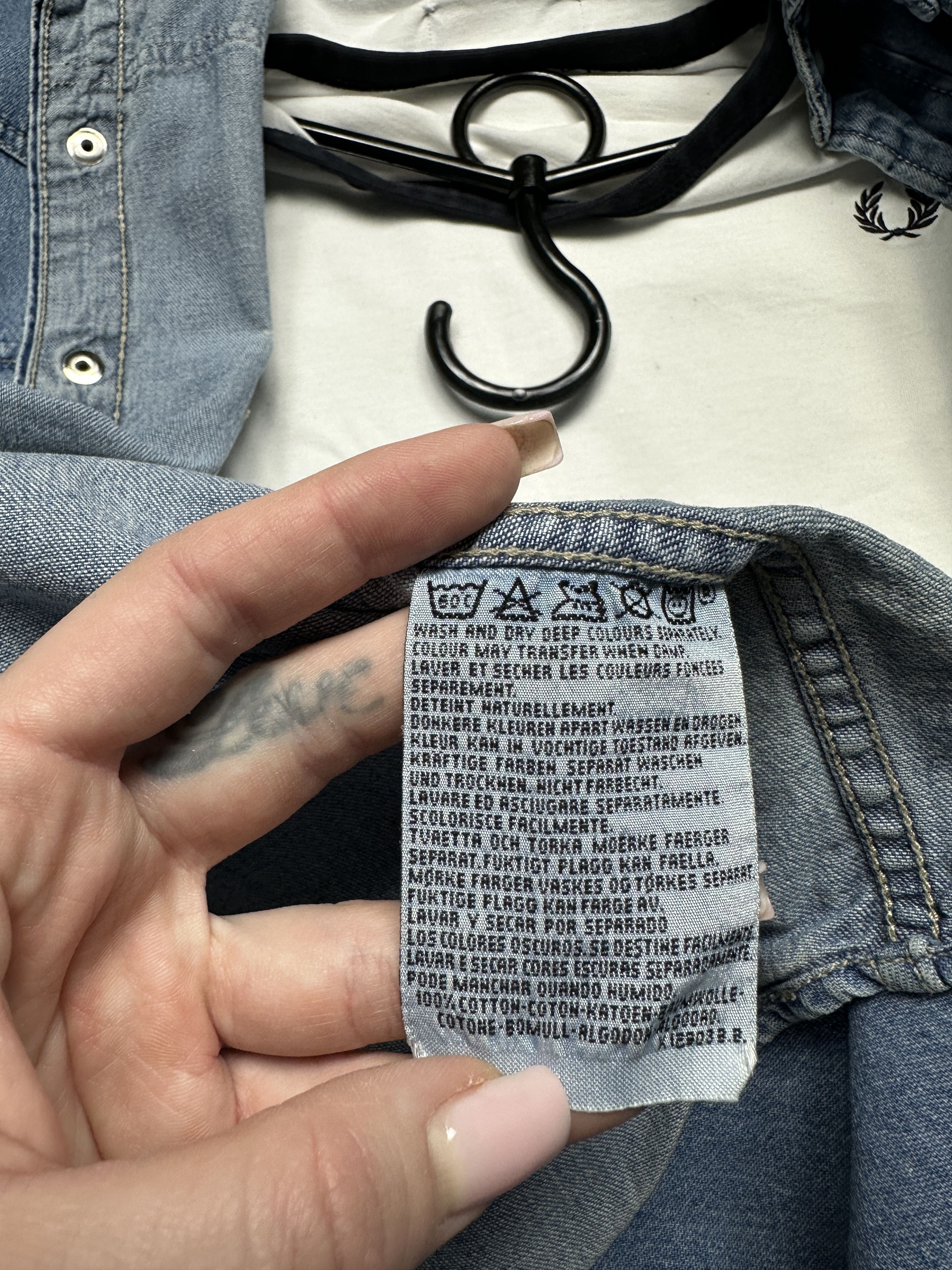 Levi's Levi's Vintage Mens Denim Shirt Size US L / EU 52-54 / 3 - 7 Thumbnail