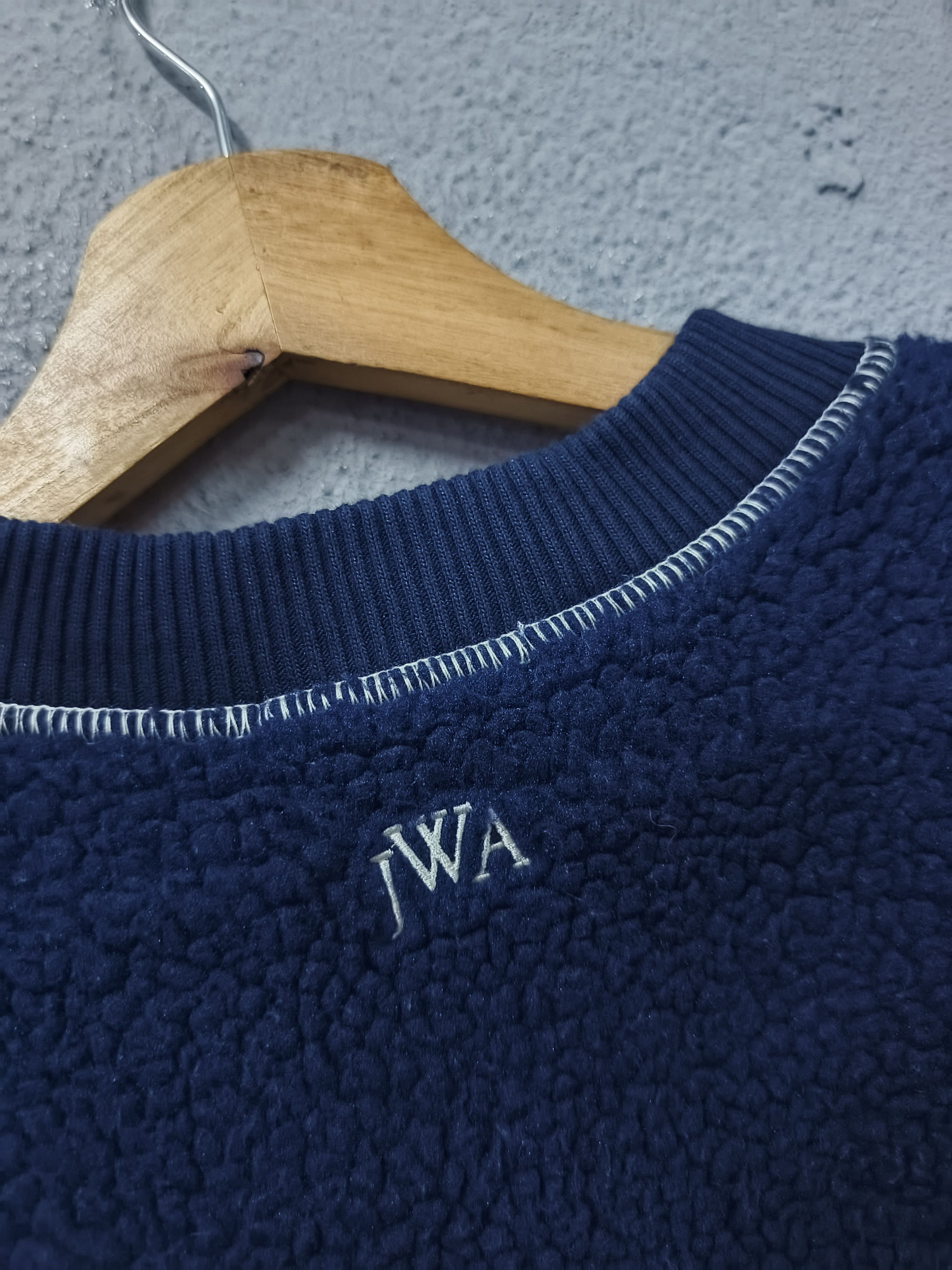 JW Anderson × Uniqlo UNIQLO X JW ANDERSON SWEATSHIRT FLEECE Size M / US 6-8 / IT 42-44 - 4 Thumbnail