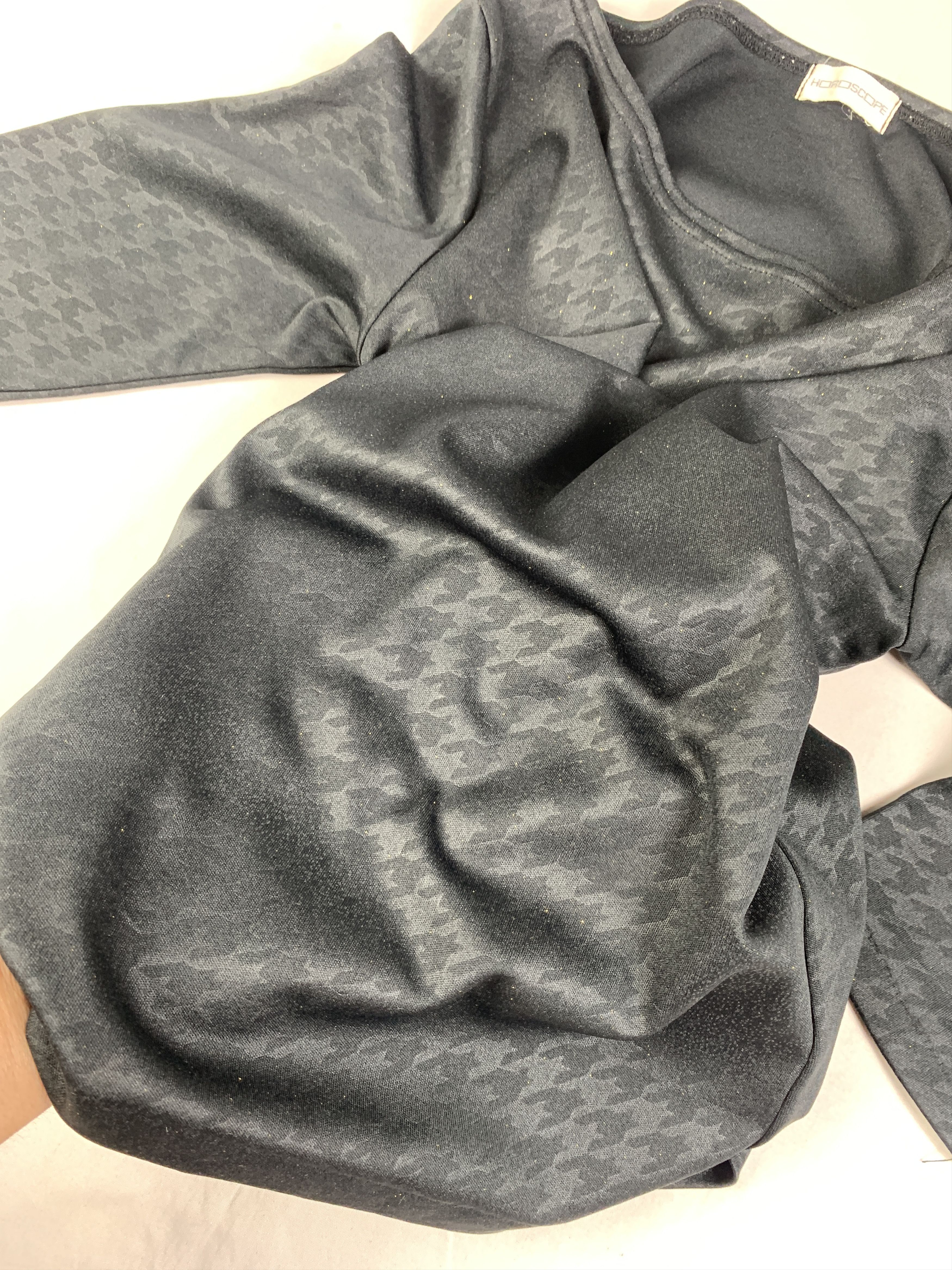 Japanese Brand 2000s Horoscope Black Houndstooth Tonal Glitter Top (S) Size S / US 4 / IT 40 - 6 Thumbnail