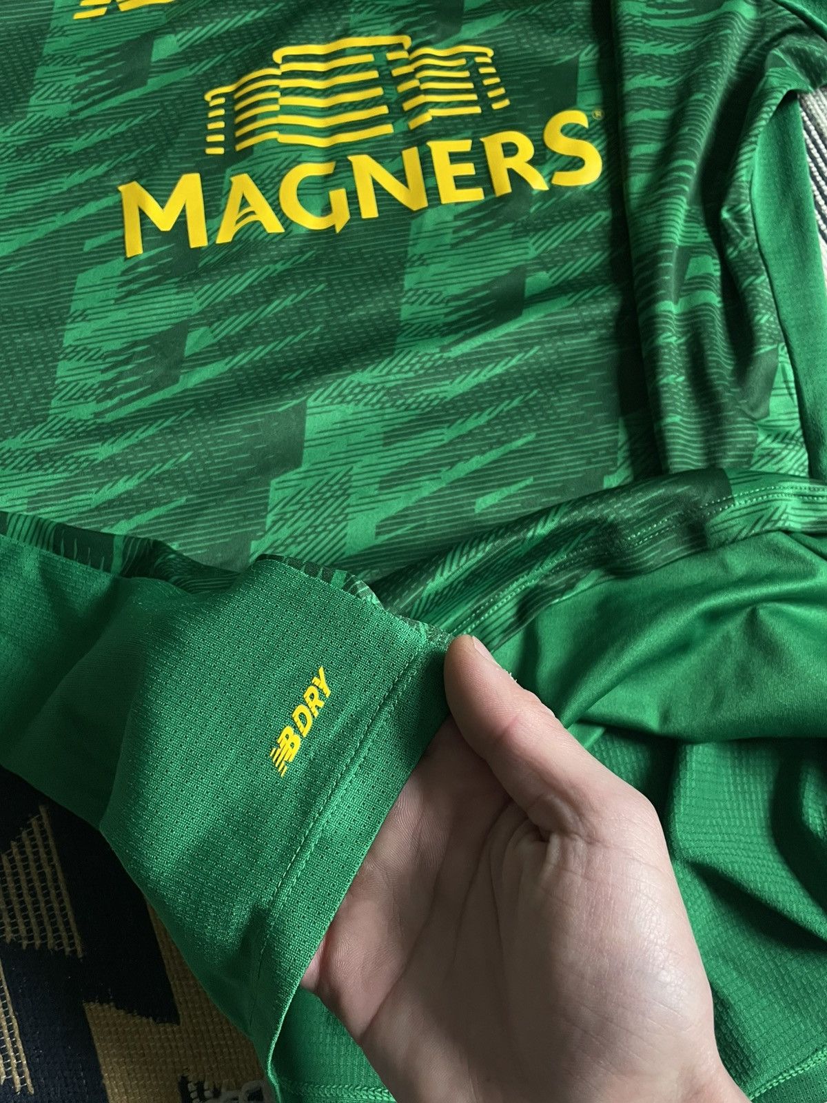 New Balance × Vintage Celtic 19/20 New Balance Soccer Blockcore Jersey Size US M / EU 48-50 / 2 - 7 Thumbnail