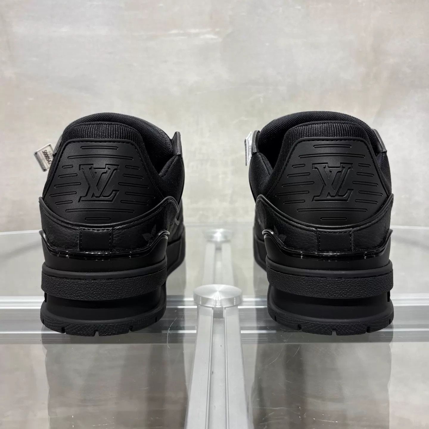 Louis Vuitton LV Trainer Black All-Over Print New With Box UK7 Size US 8 / EU 41 - 6 Thumbnail