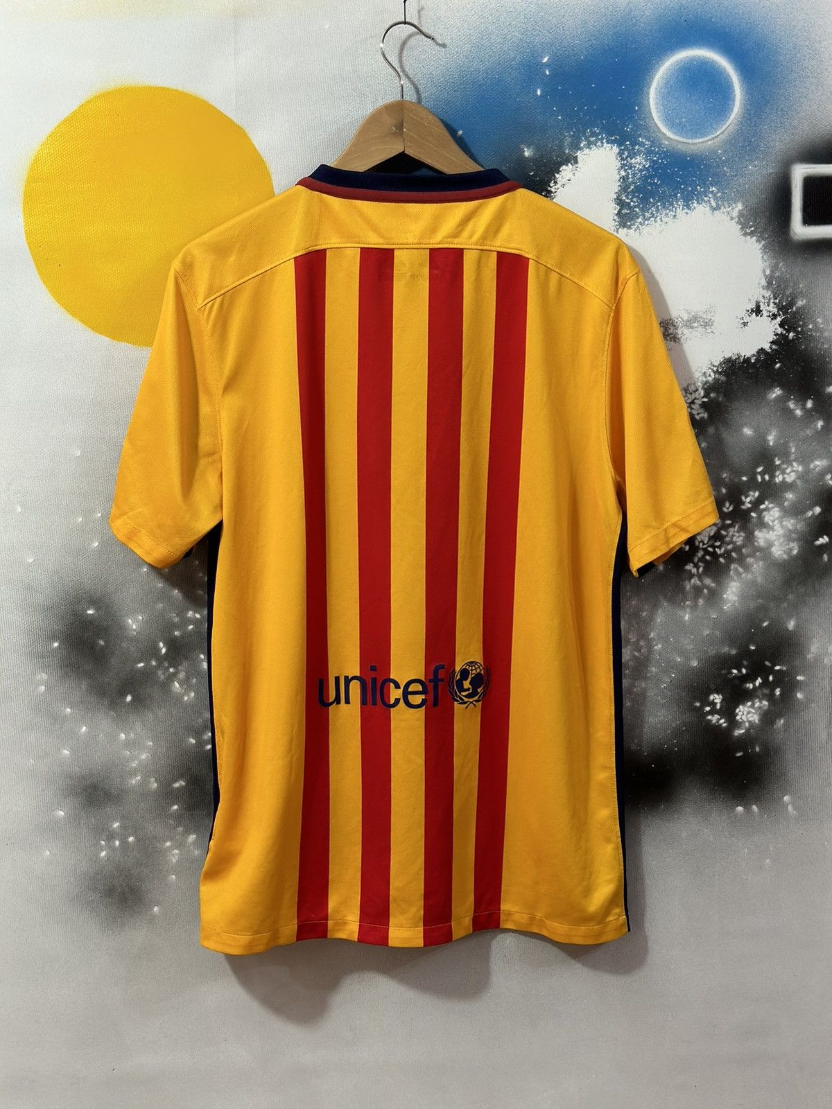 Other FC Barcelona Jersey 2019/2020 Nike Size US L / EU 52-54 / 3 - 12 Thumbnail