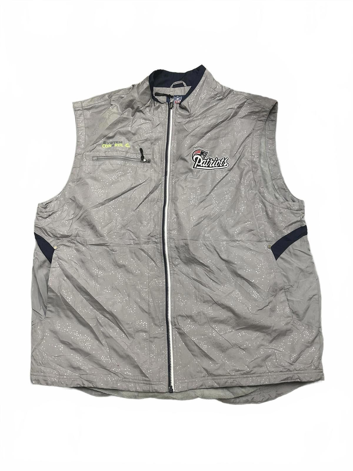 NFL New England Patriots Grey Puffer Vest – Lightweight Size US XXL / EU 58 / 5 - 1 Thumbnail