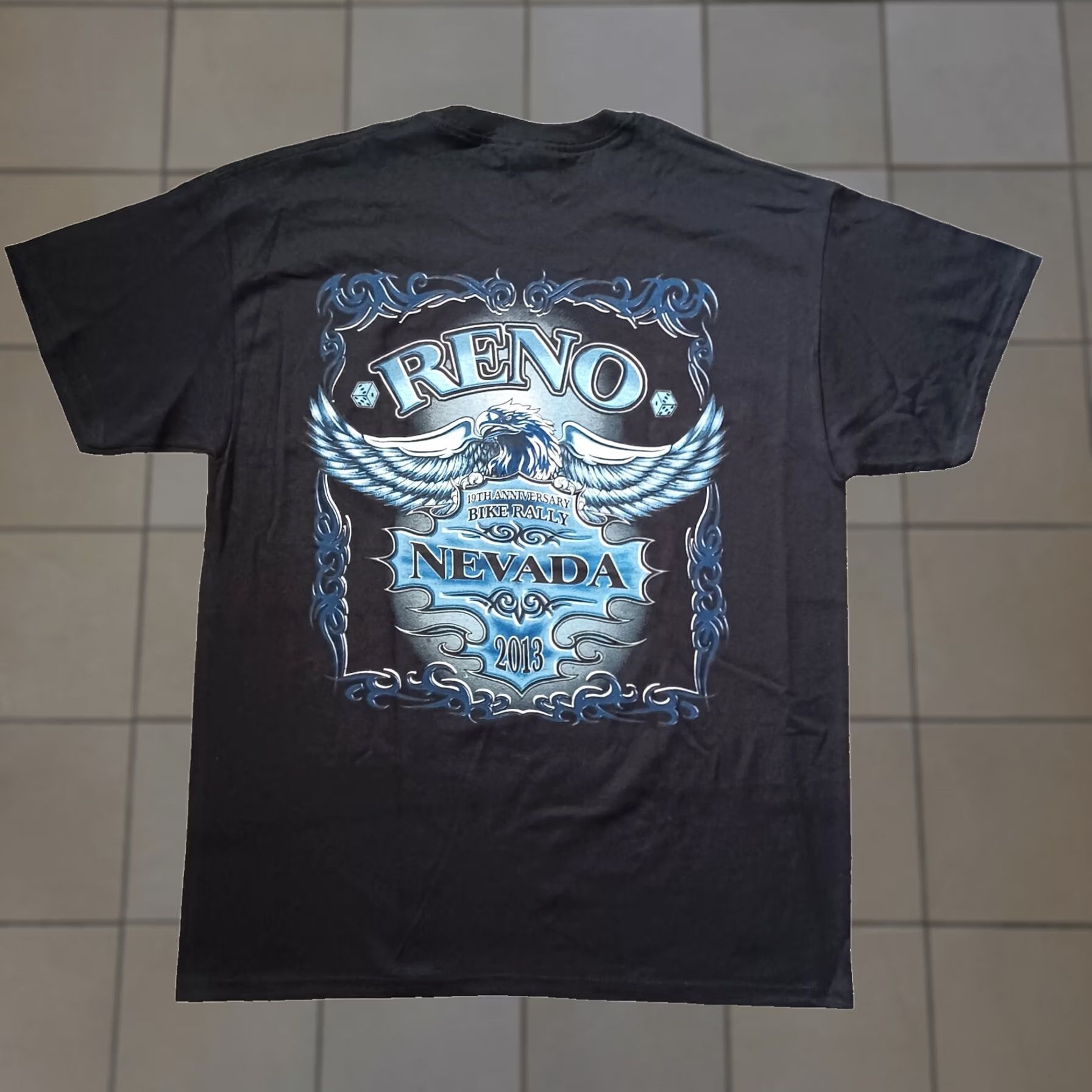 Gildan Reno NV Bike Rally Mens Shirt L Black 19th Anniversary Double Side Graphic 2013 Size US L / EU 52-54 / 3 - 1 Thumbnail