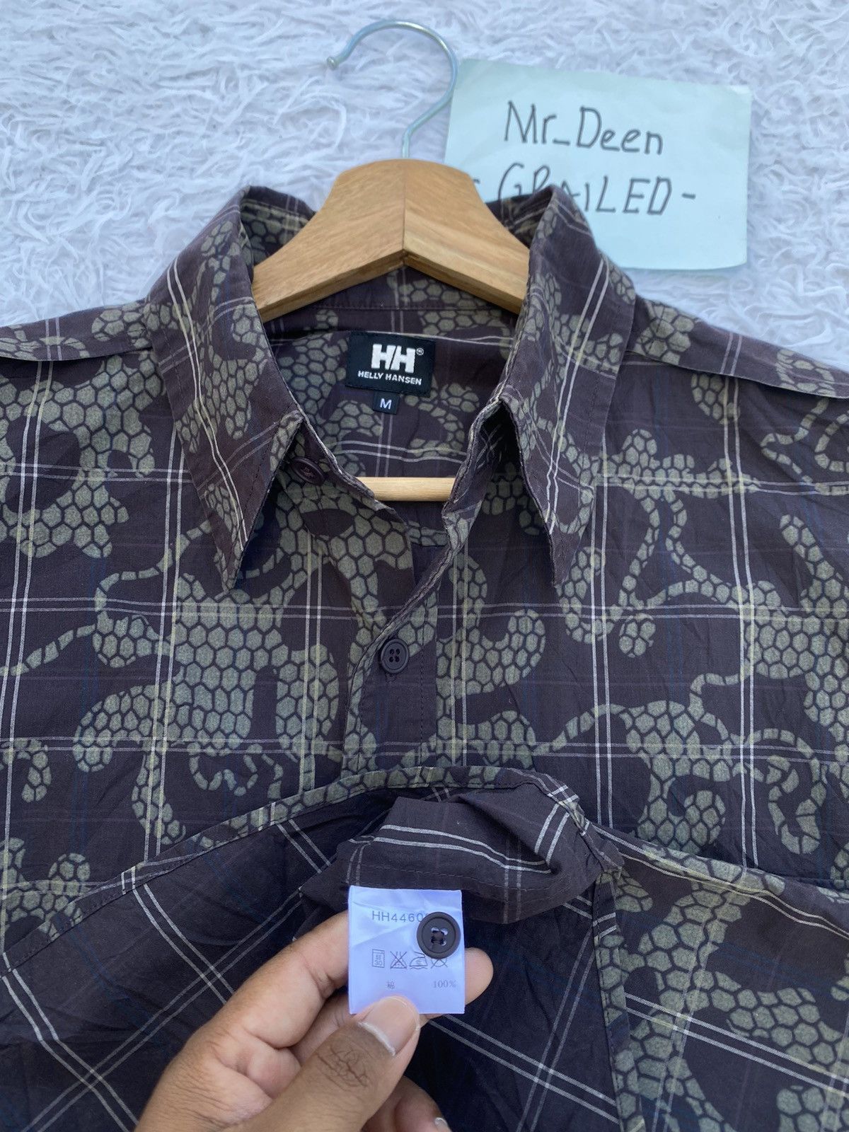 Helly Hansen Rare Helly Hansen Camo Button Ups Shirt Size US M / EU 48-50 / 2 - 12 Thumbnail
