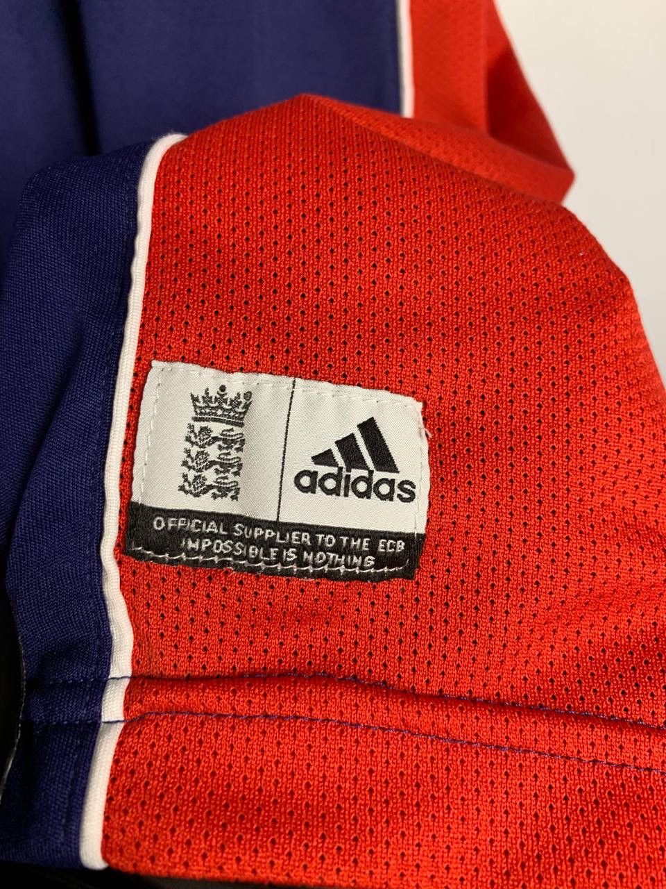 Adidas × Vintage Adidas England 2008 | Vintage jersey | Vodafone Size US XL / EU 56 / 4 - 9 Thumbnail