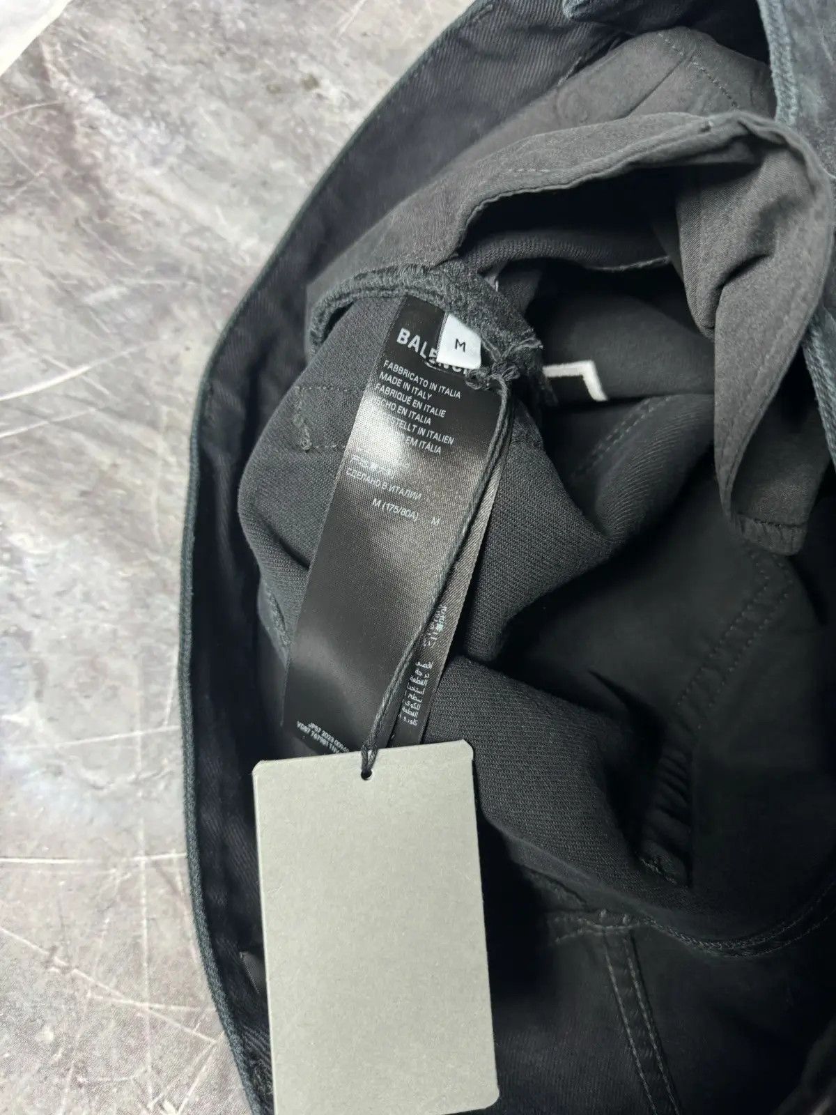 Balenciaga Balenciaga Outline Baggy Pants in Black Size US 30 / EU 46 - 10 Thumbnail