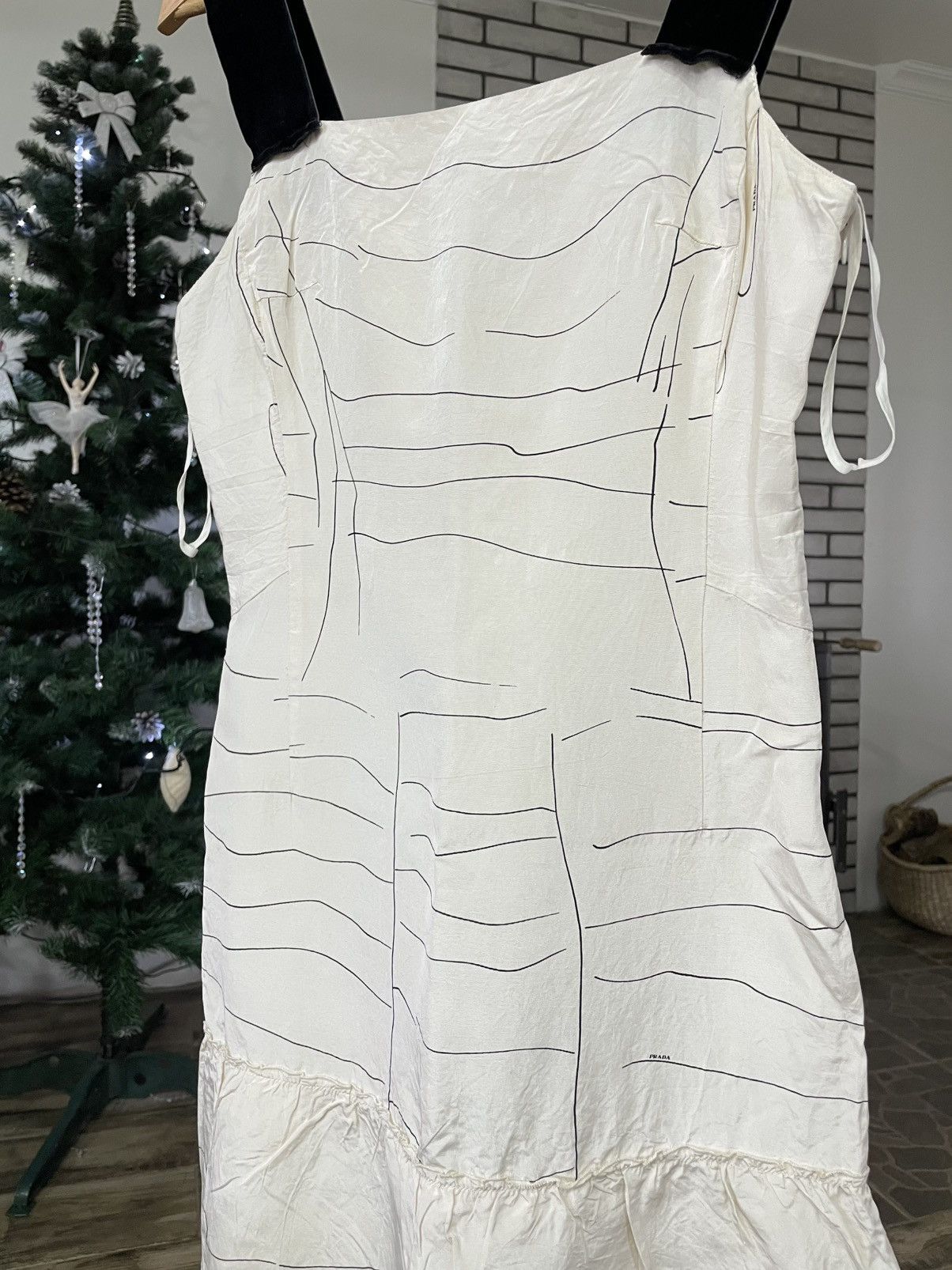 Miu Miu × Prada PRADA 100% SILK Luxury Avant Garde Runaway Dress Size XS / US 0-2 / IT 36-38 - 11 Thumbnail