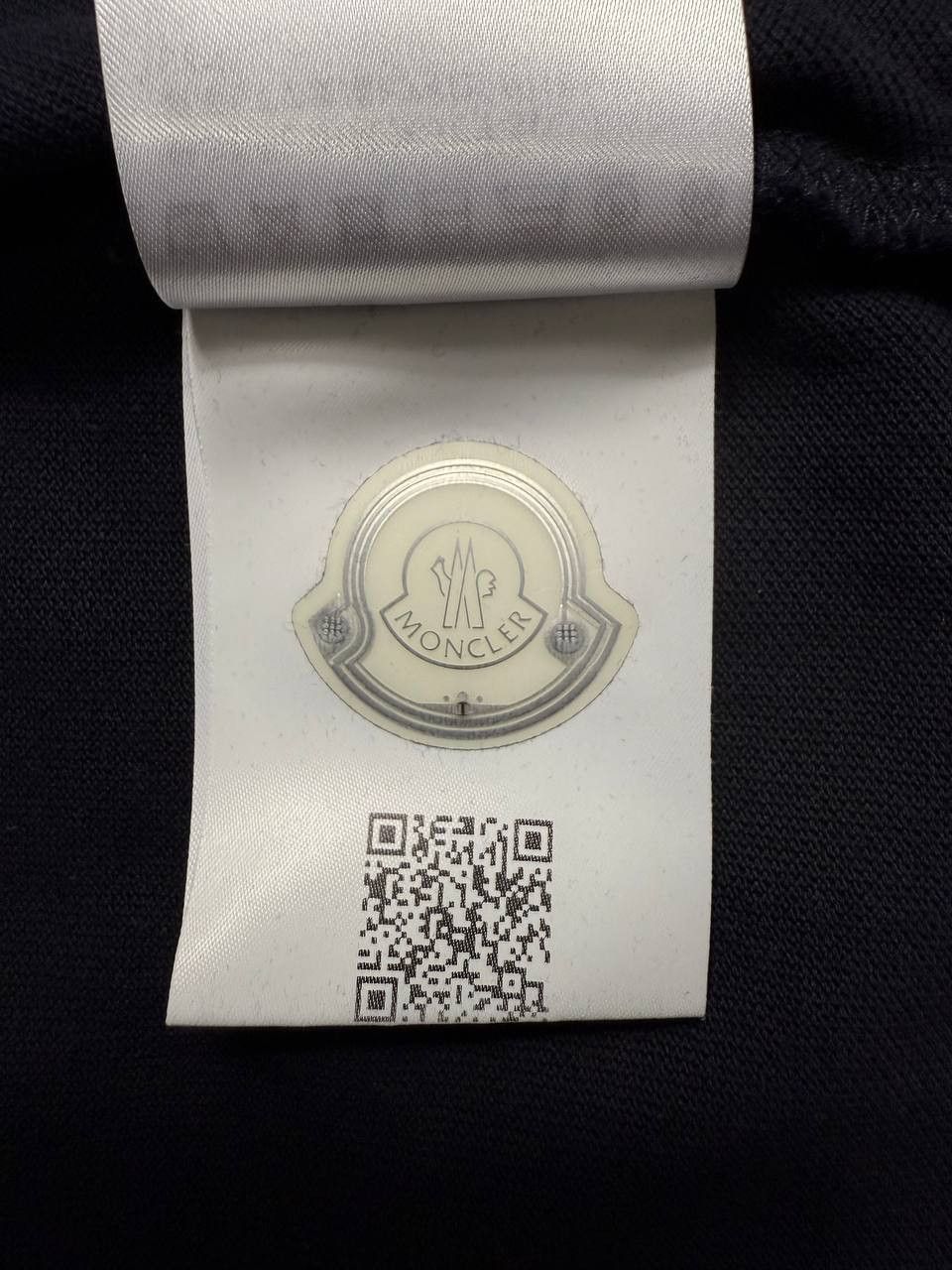 Moncler Moncler Logo Polo Shirt Size US S / EU 44-46 / 1 - 9 Thumbnail