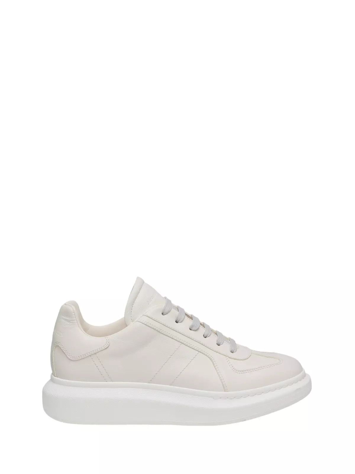 Alexander McQueen ALEXANDER MCQUEEN Oversized Retro Off White Sneakers New Size US 12 / EU 45 - 1 Thumbnail