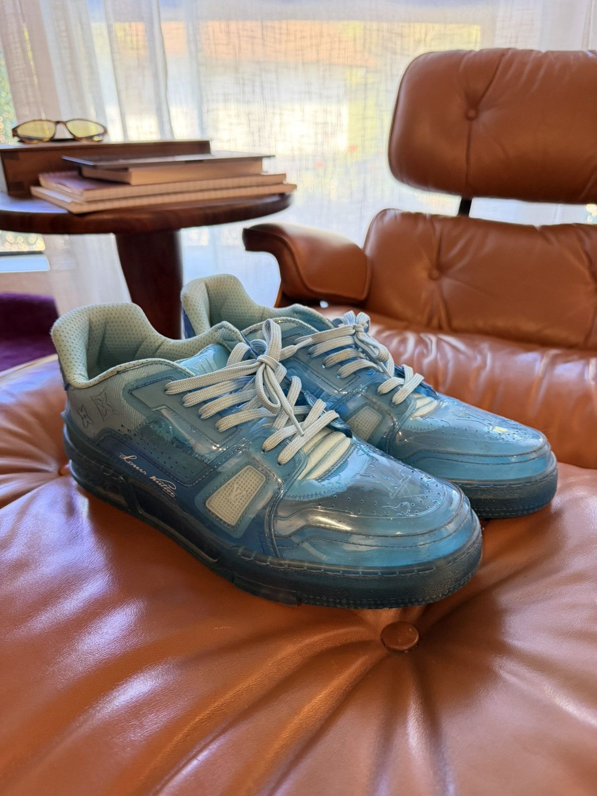 Louis Vuitton Louis Vuitton X Virgil Abloh - LV Trainer Blue Transparent Size US 10 / EU 43 - 1 Thumbnail
