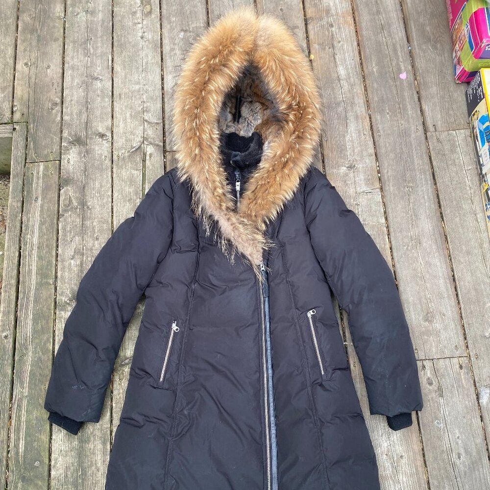 Mackage Mackage Trish Powder Touch Down Coat With Natural Fur Signa Size L / US 10 / IT 46 - 2 Thumbnail