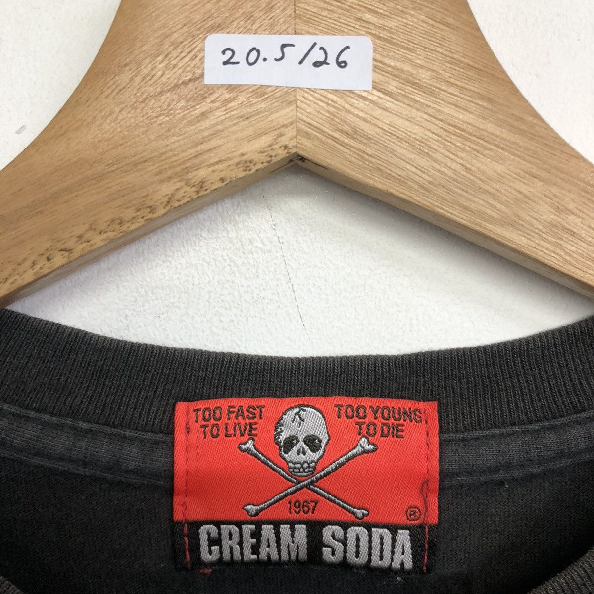 If Six Was Nine Cream Soda South Cat Street Sunfaded Punk Tshirt Size US M / EU 48-50 / 2 - 15 Thumbnail