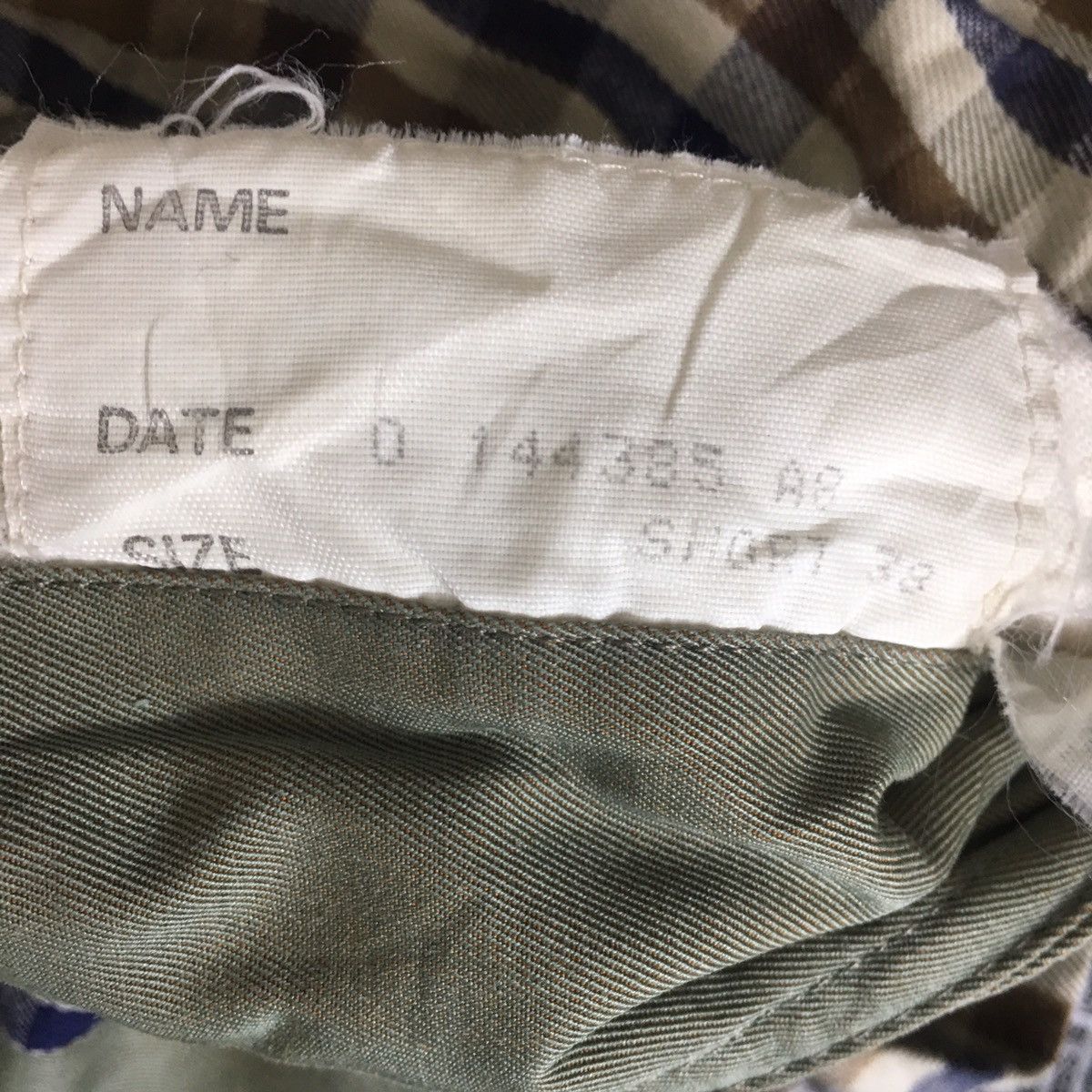 Aquascutum Aquascumtum Trench Coat Colour Moss green Sz M Size M / US 6-8 / IT 42-44 - 12 Thumbnail