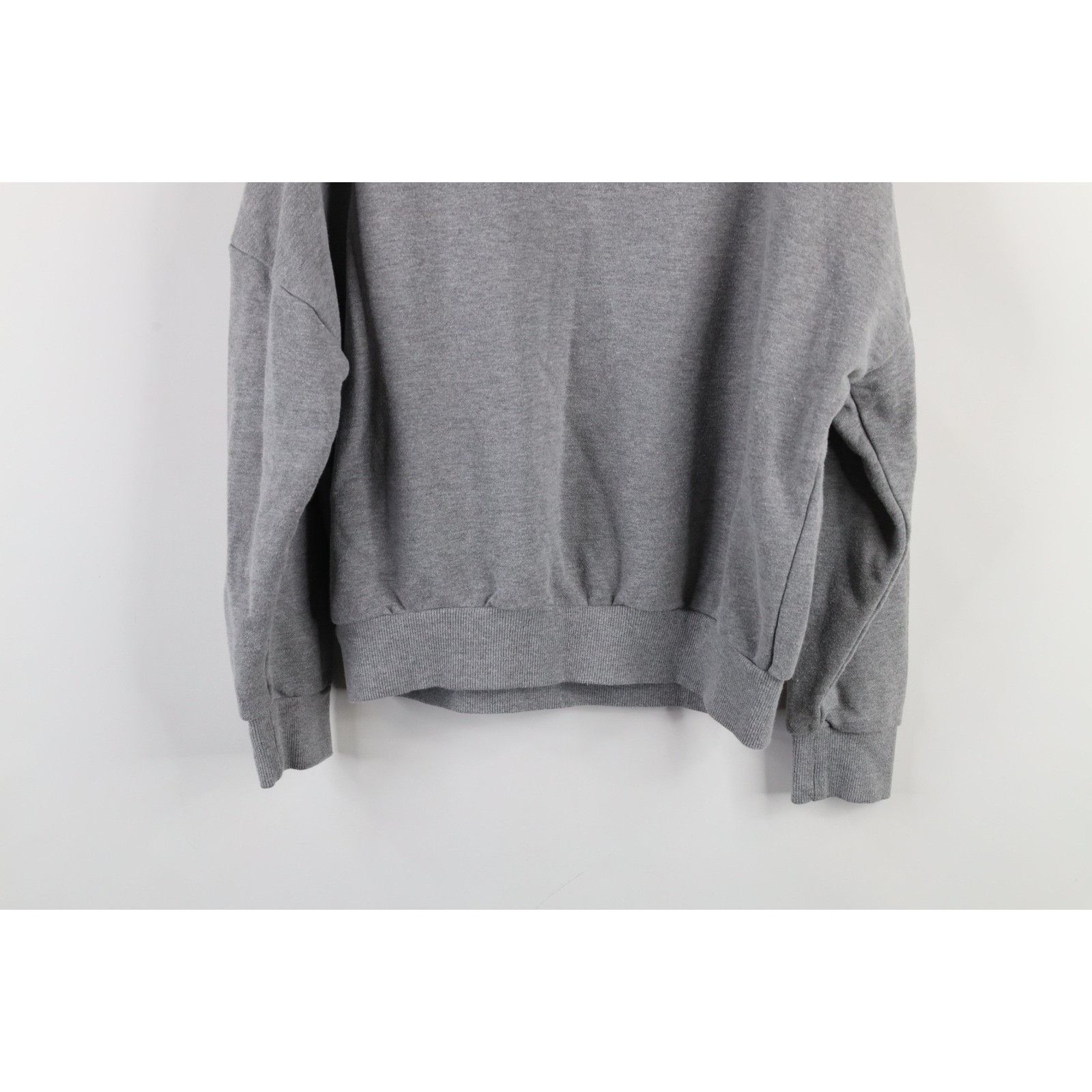 Vintage Y2K Cropped Fit Spell Out Los Angeles Rams Sweatshirt Size M / US 6-8 / IT 42-44 - 11 Thumbnail