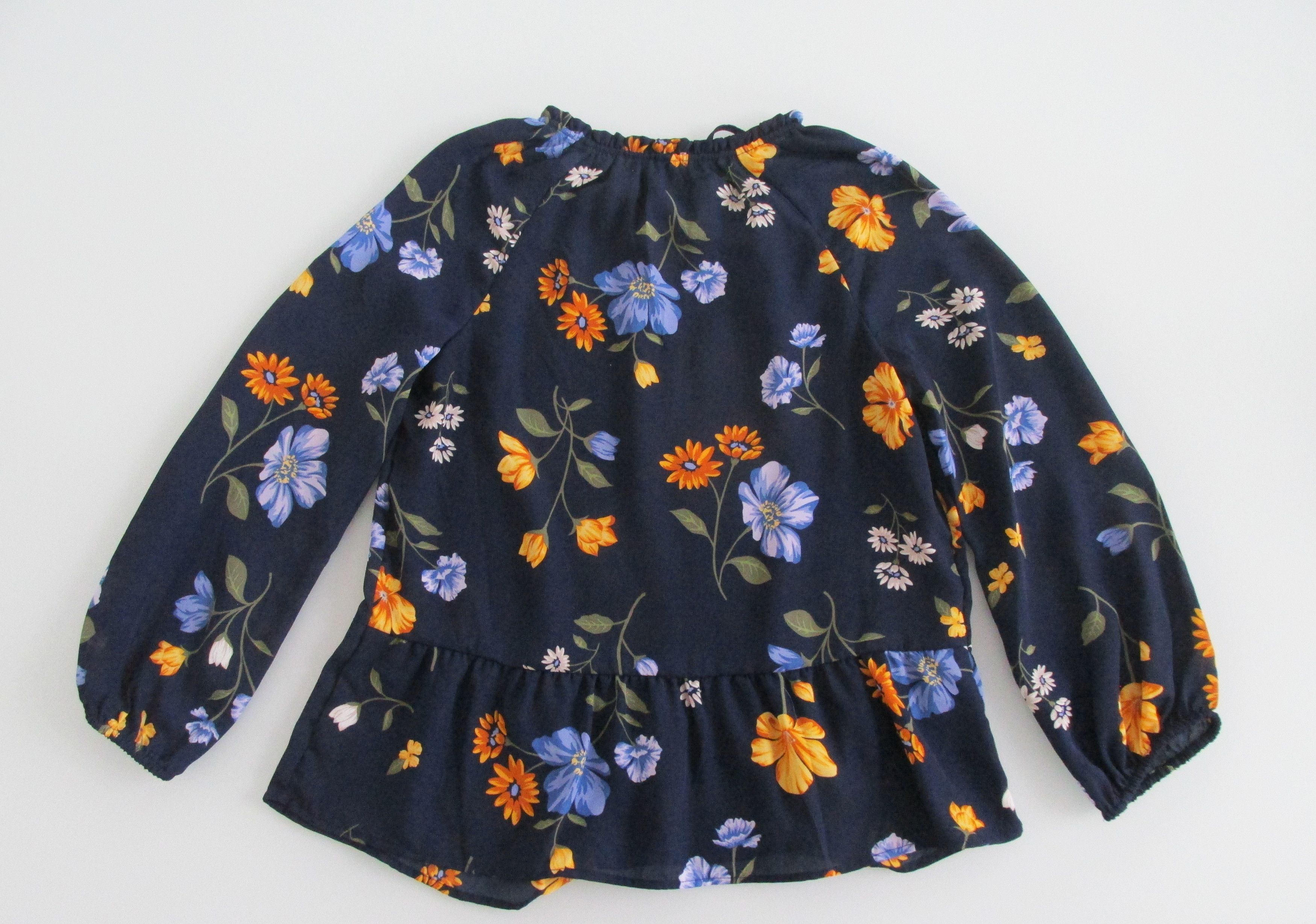 Old Navy Old Navy (NWOT) Women's Long Sleeve Blouse Size Medium Size M / US 6-8 / IT 42-44 - 6 Thumbnail