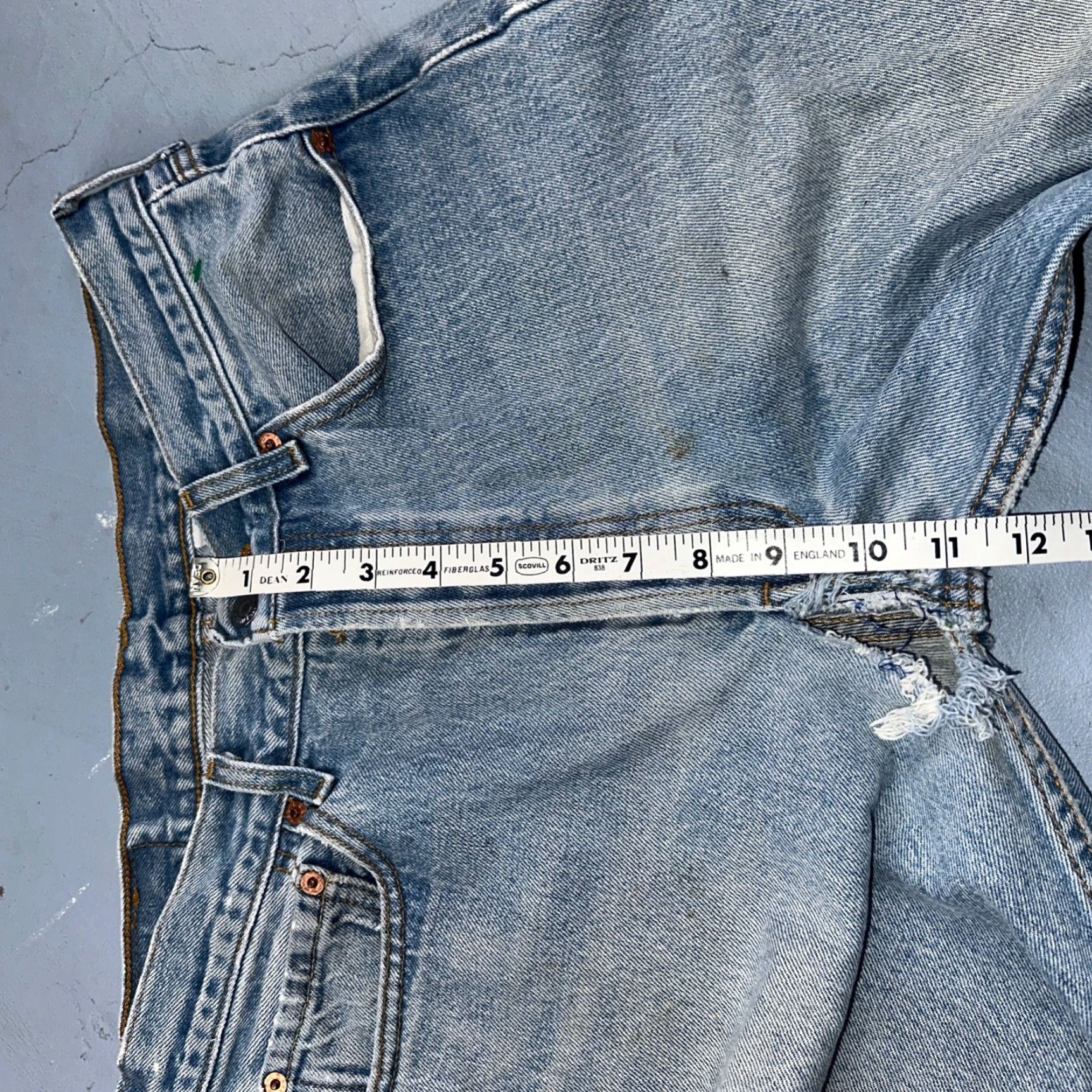 Levi's LEVI'S 501 Jeans - Vintage Straight Leg Denim, Light Wash 33x36, Men's Regular M, 2000s 90s Theme, Act 31x31 Size US 33 - 6 Thumbnail