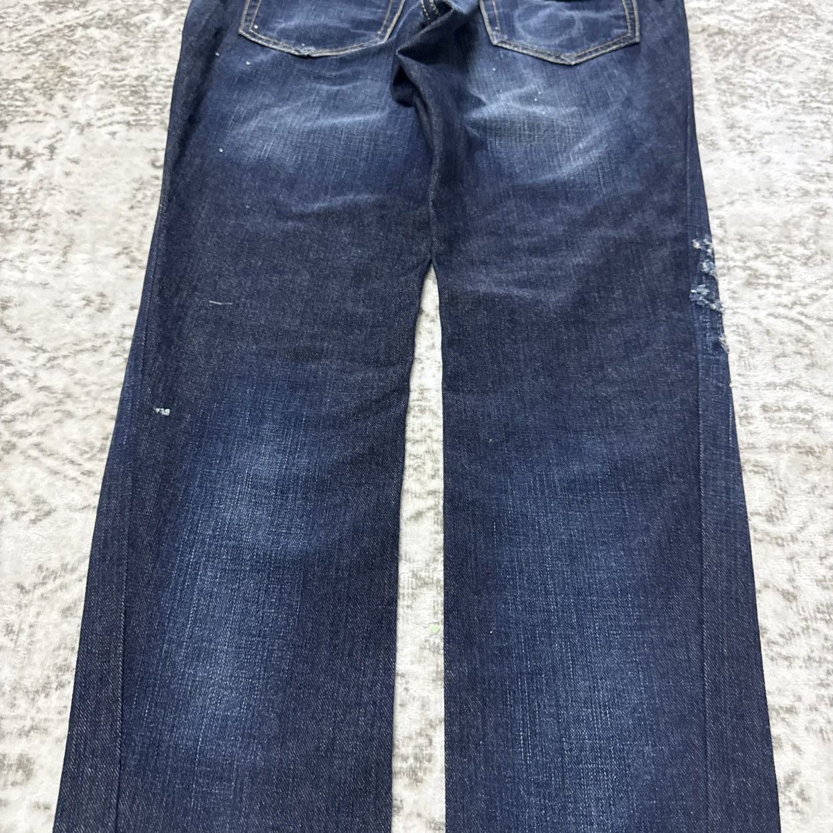 Dsquared2 2000s Dsquared2 Distressed Studded Carrot Cut Denim Pants Size US 30 / EU 46 - 11 Thumbnail