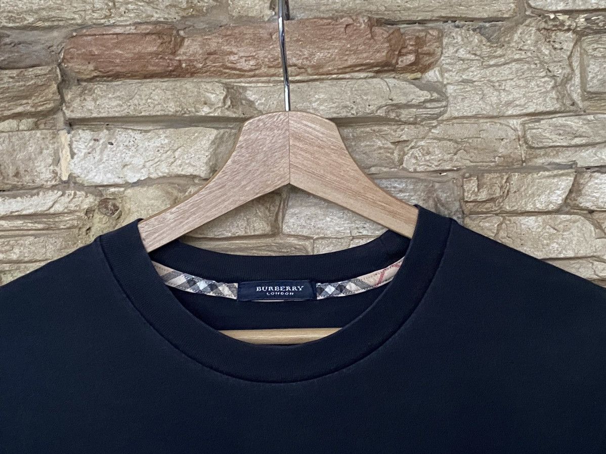 Burberry Vintage Burberry London Made In Japan Plain Tees Size US M / EU 48-50 / 2 - 4 Thumbnail