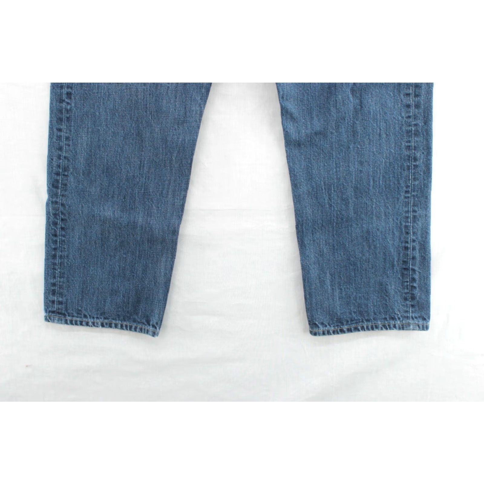 Levi's VINTAGE Levi's 501 Jeans Men 36x28 Blue Denim Straight Button Fly Cowboy 2011 Size US 36 / EU 52 - 4 Thumbnail